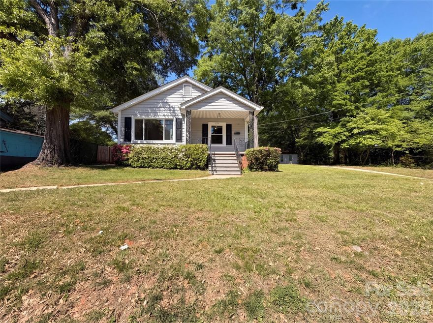 Charming and affordable 2-bedroom home in Gastonia! This cozy property sits on a great-sized lot, offering plenty of outdoor space for relaxing, gardening, or entertaining. Inside, you’ll find a functional layout that makes the most of every square foot—perfect for those seeking a low-maintenance lifestyle. Conveniently located with easy access to the highway, making commuting a breeze. Whether you're a first-time buyer, downsizing, or looking for an investment opportunity, this home is priced to sell and full of potential!