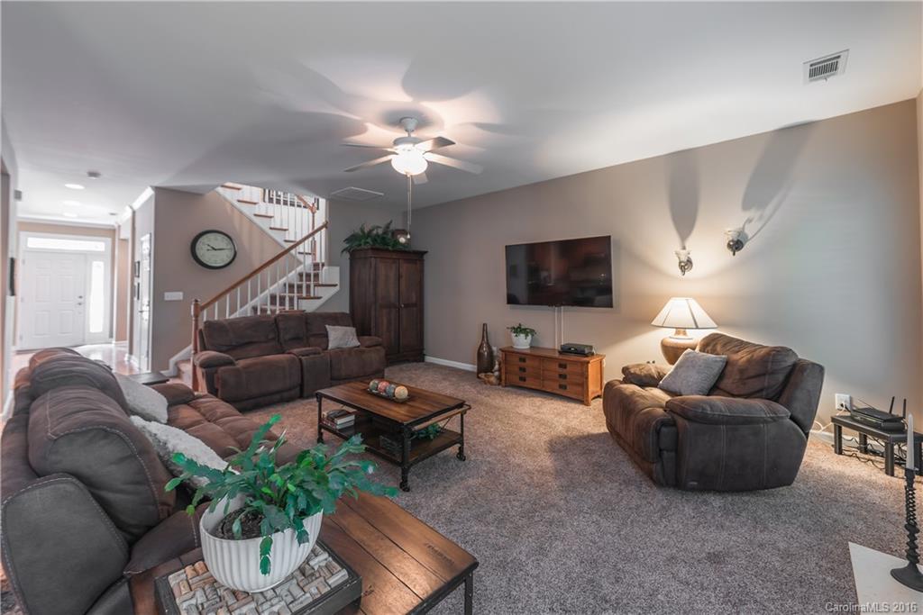 Chadwyck At Regent Park - Residential