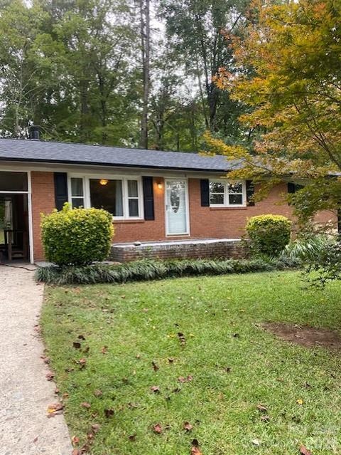 Photo of 928 Blacksnake Road, Stanley, NC 28164 (MLS # 4433399)
