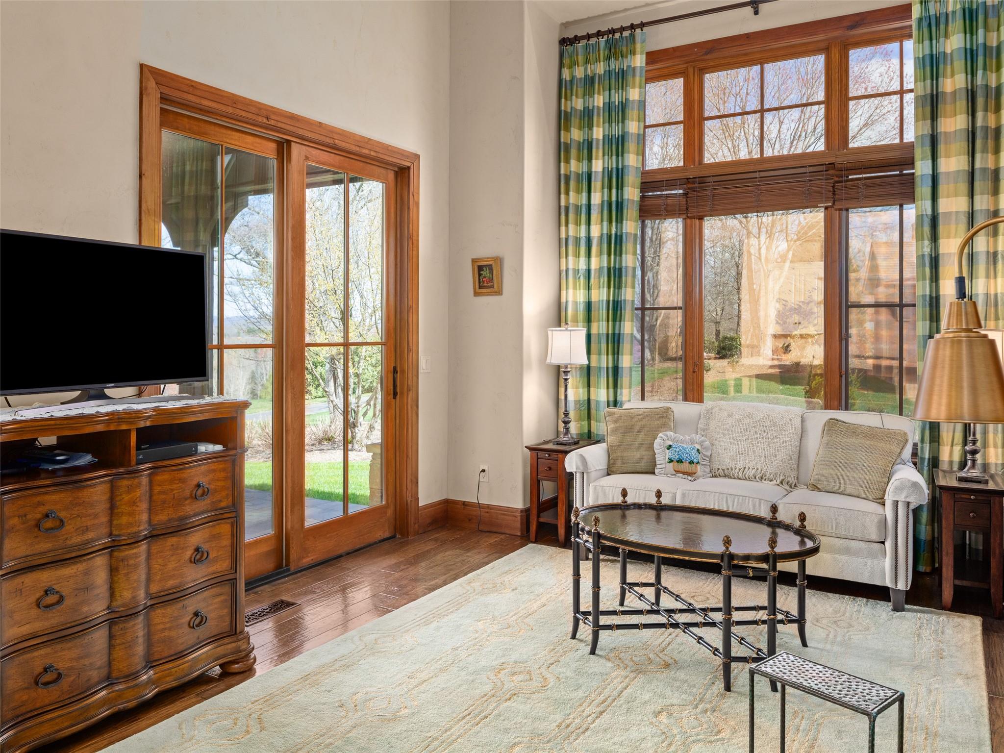 The Cliffs at Walnut Cove - Residential