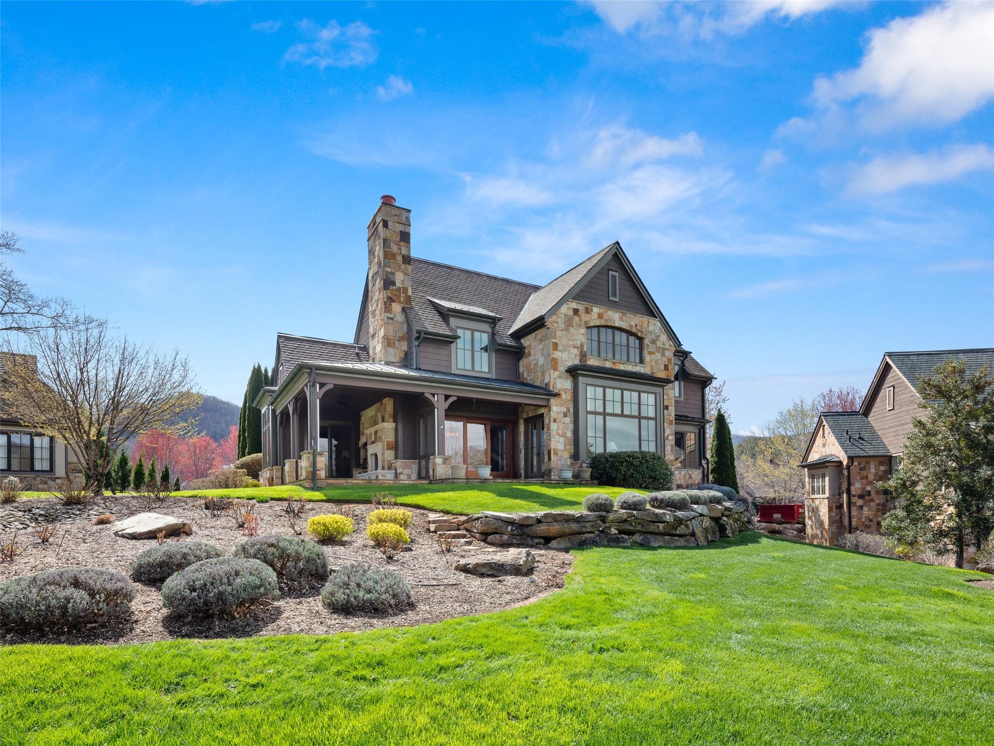 The Cliffs at Walnut Cove - Residential