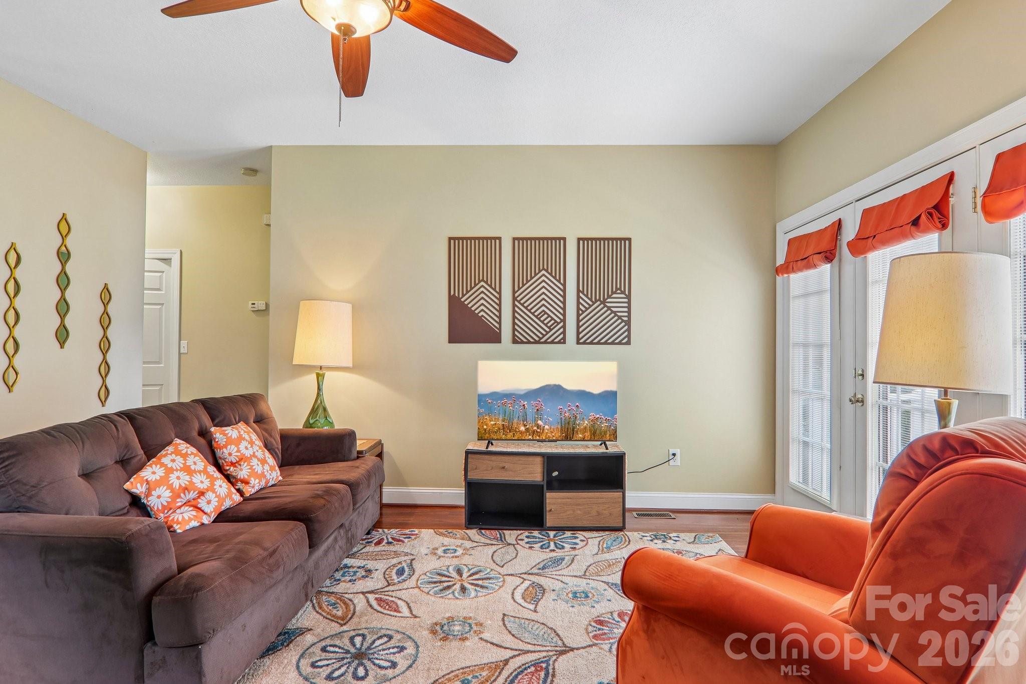 3311 Sandy Drive 1