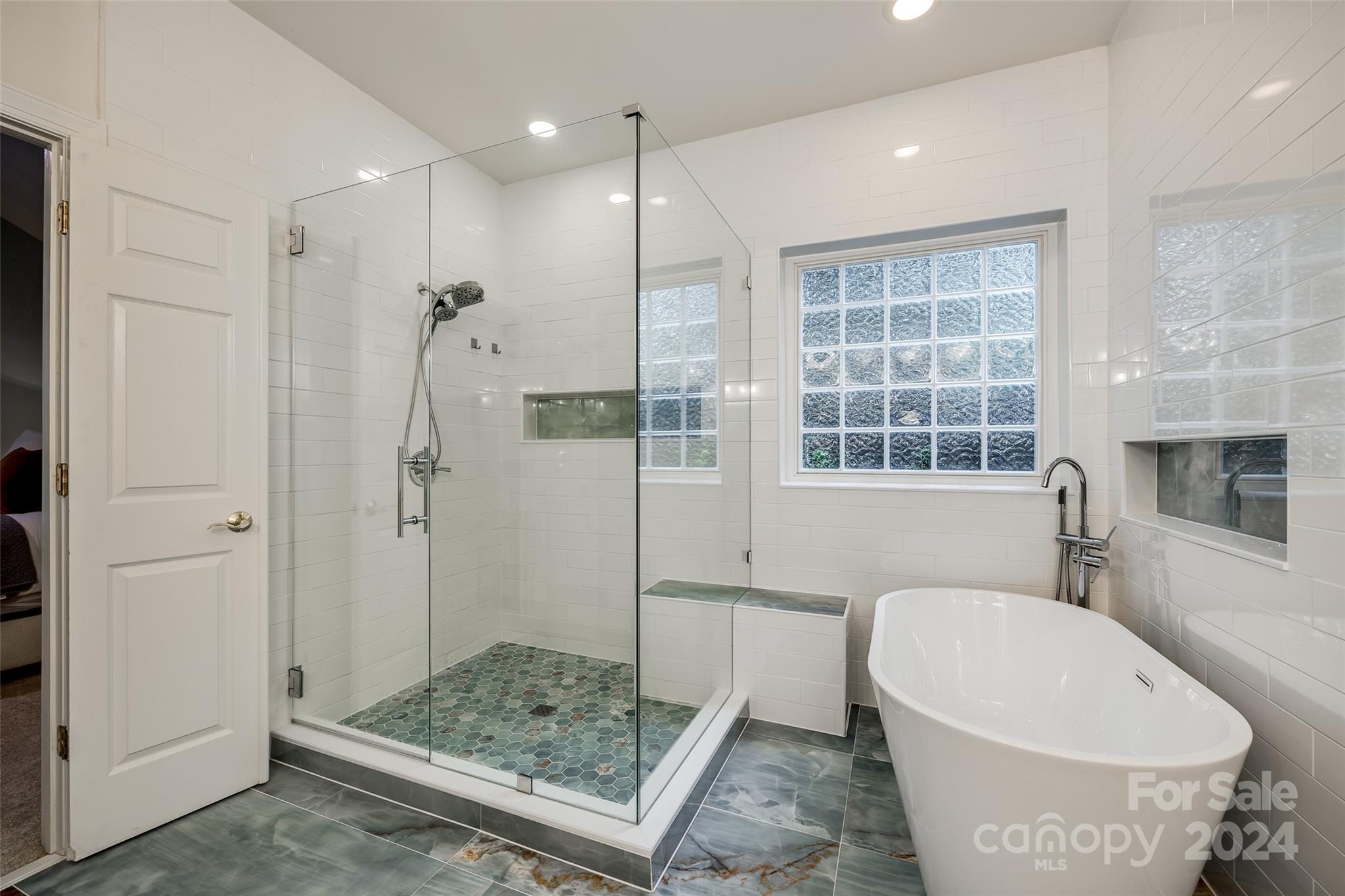 Lake Shore - Residential