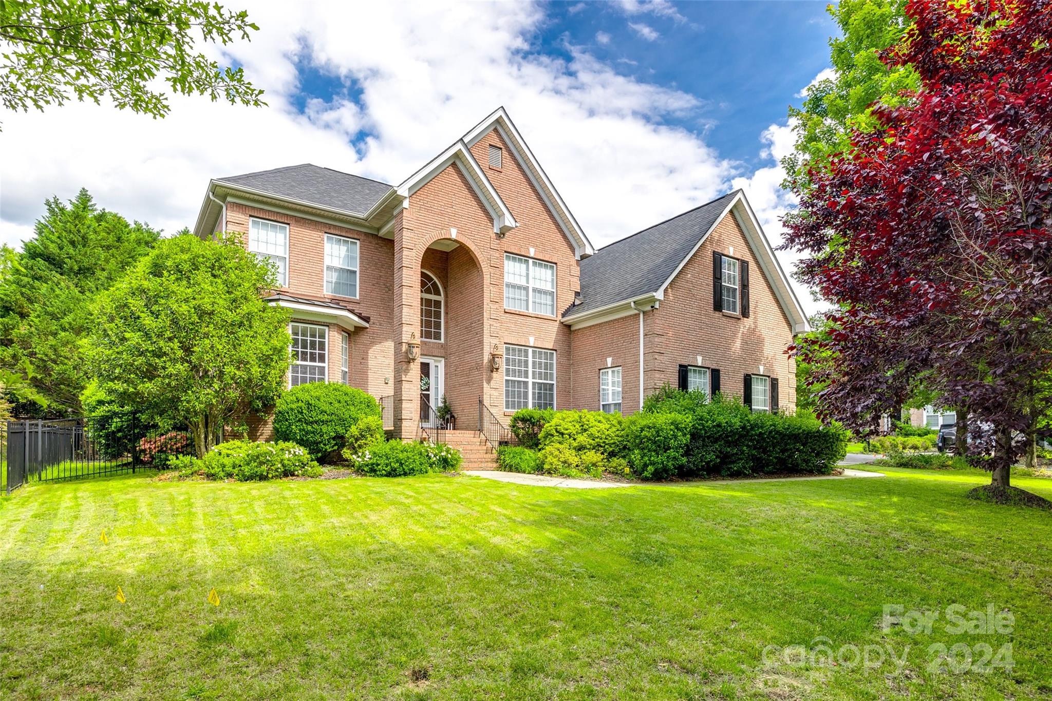 Lake Shore - Residential