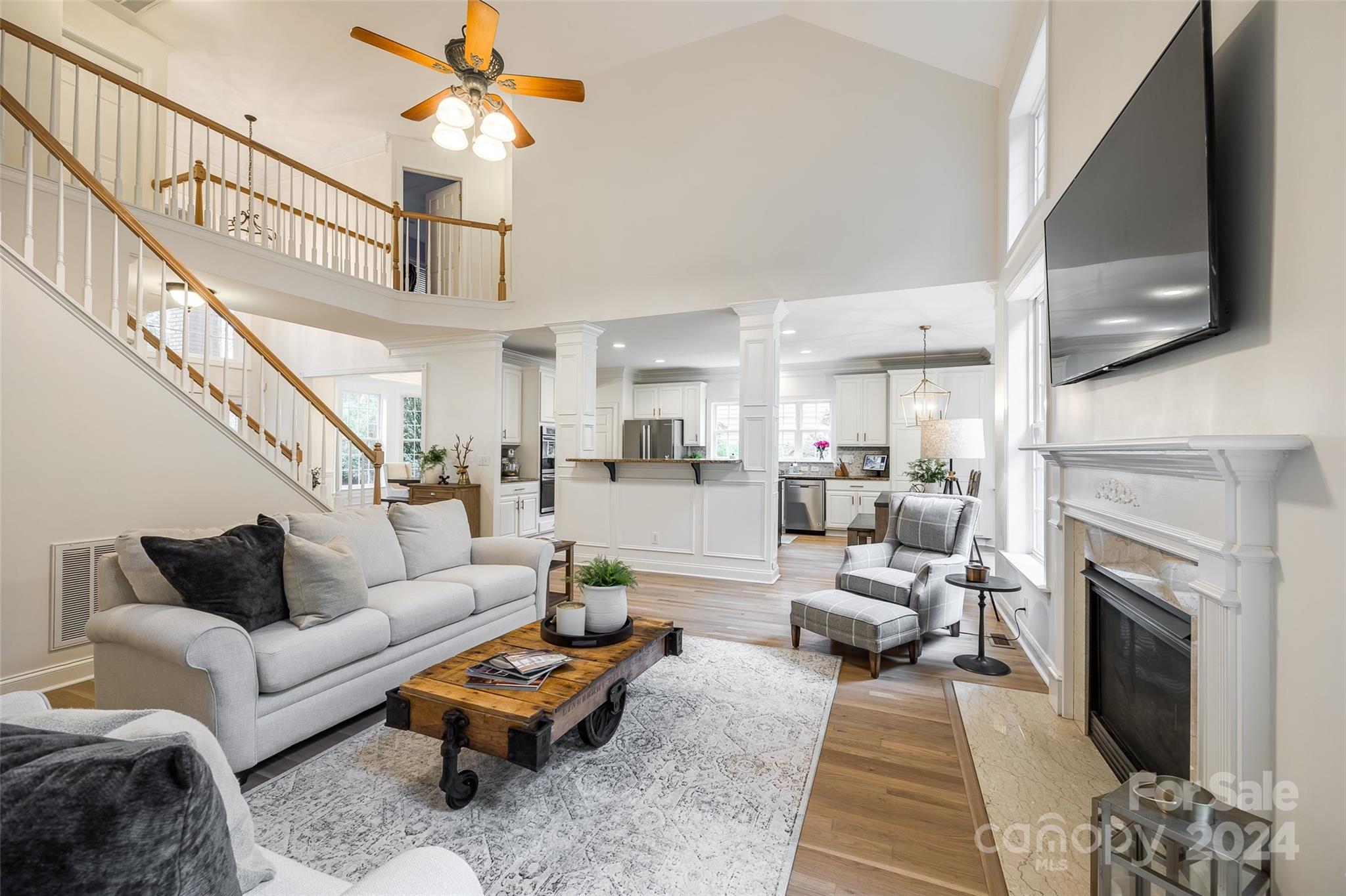 Lake Shore - Residential