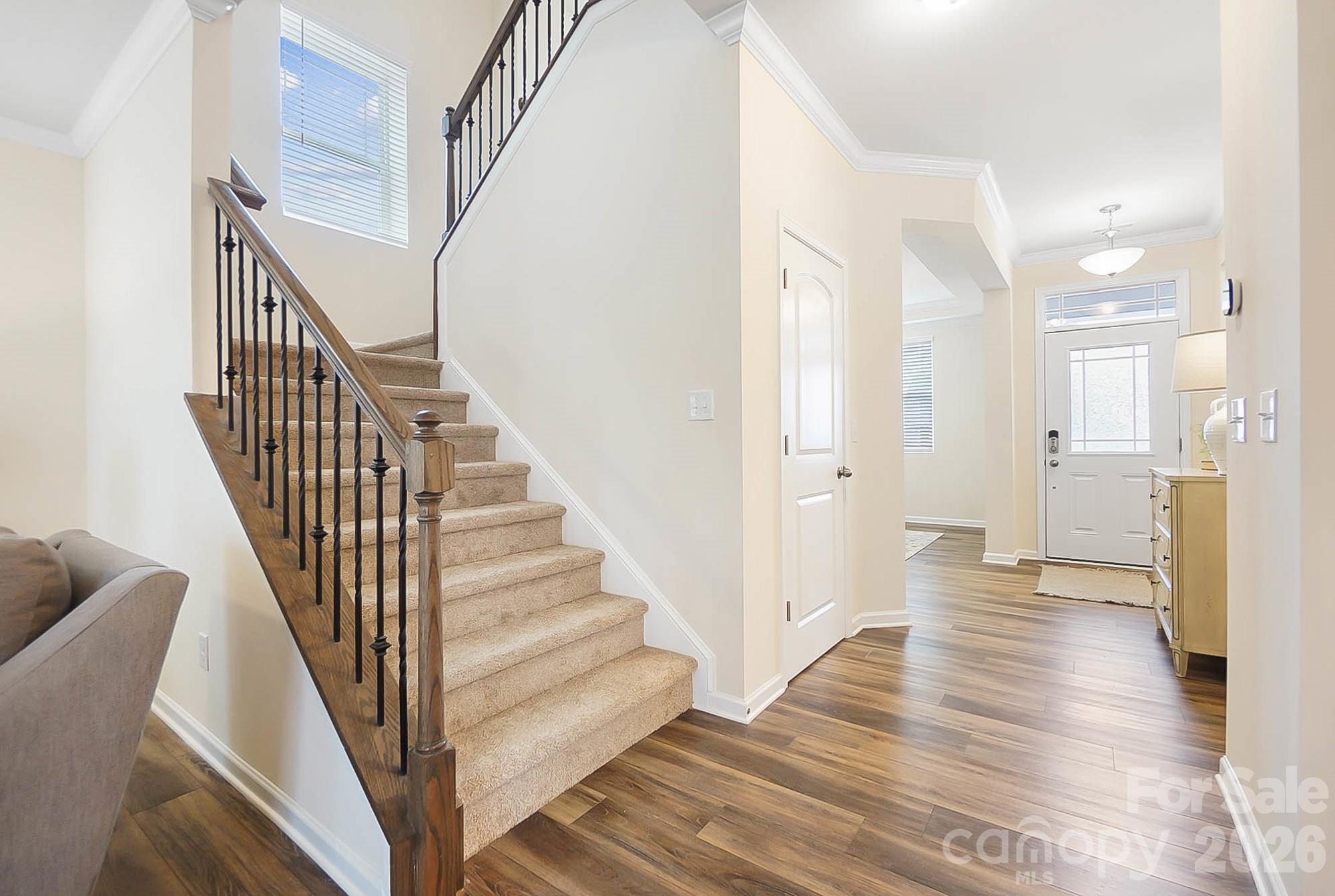 1102 Top Flight Drive