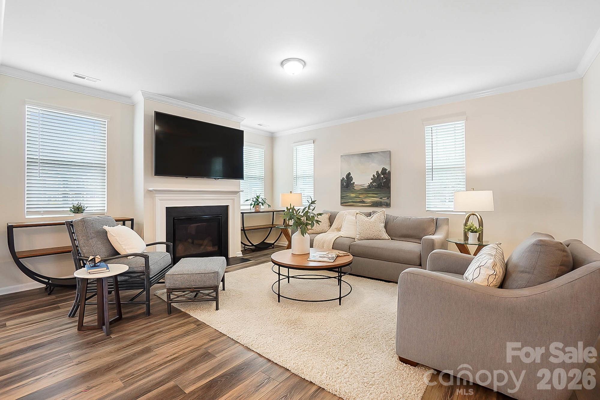 1102 Top Flight Drive