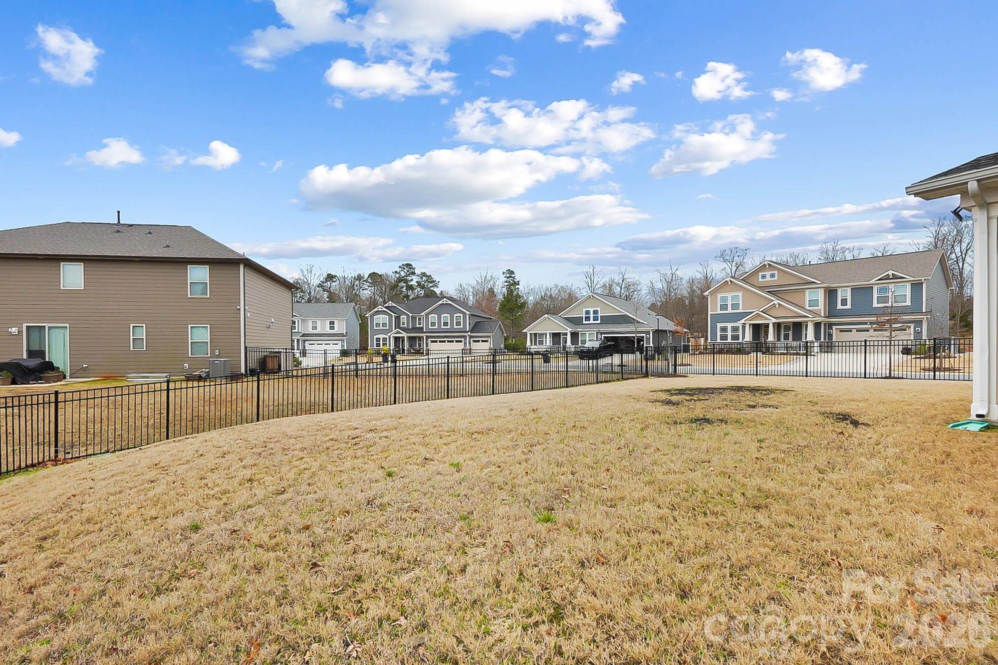 Braeburn - Residential