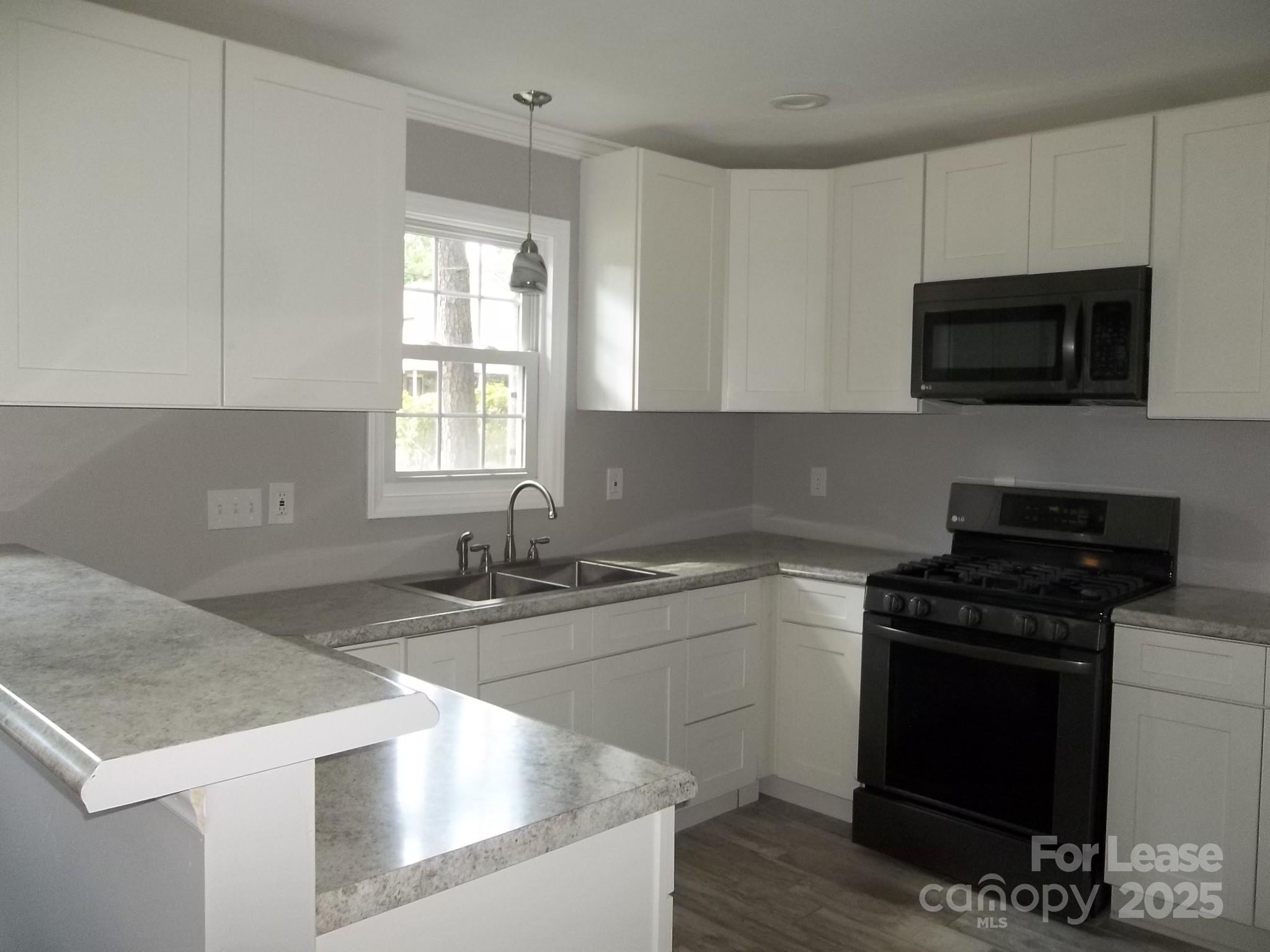 Graham Heights - Residential Lease