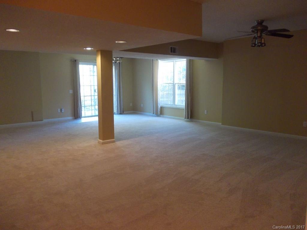 Highland Creek - Residential Lease