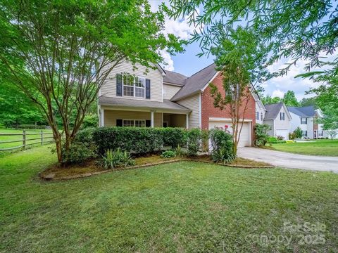 2020 White Cedar Lane Waxhaw NC 28173