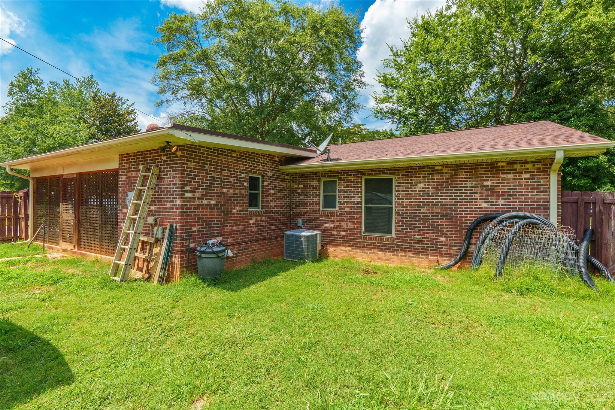 Green Meadows - Residential