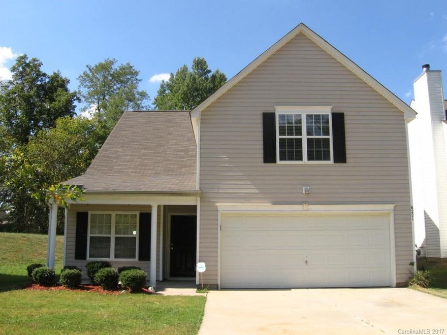 Large home conveniently located close to I77 on a nice cul-de-sac lot. First floor has all new carpet as of 11/2017. Master bedroom downstairs, gas log fireplace, loft office upstairs in addition to 4 bedrooms and 3 baths. Owner will install refrigerator if needed. Owner will negotiate installing a washer and dryer if needed. Please note, renters insurance is required.