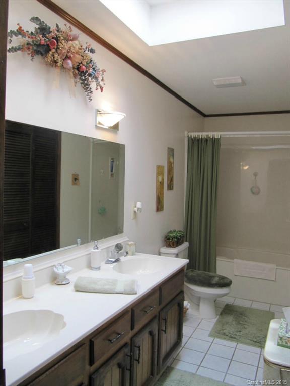 Farmwood Acres - Residential