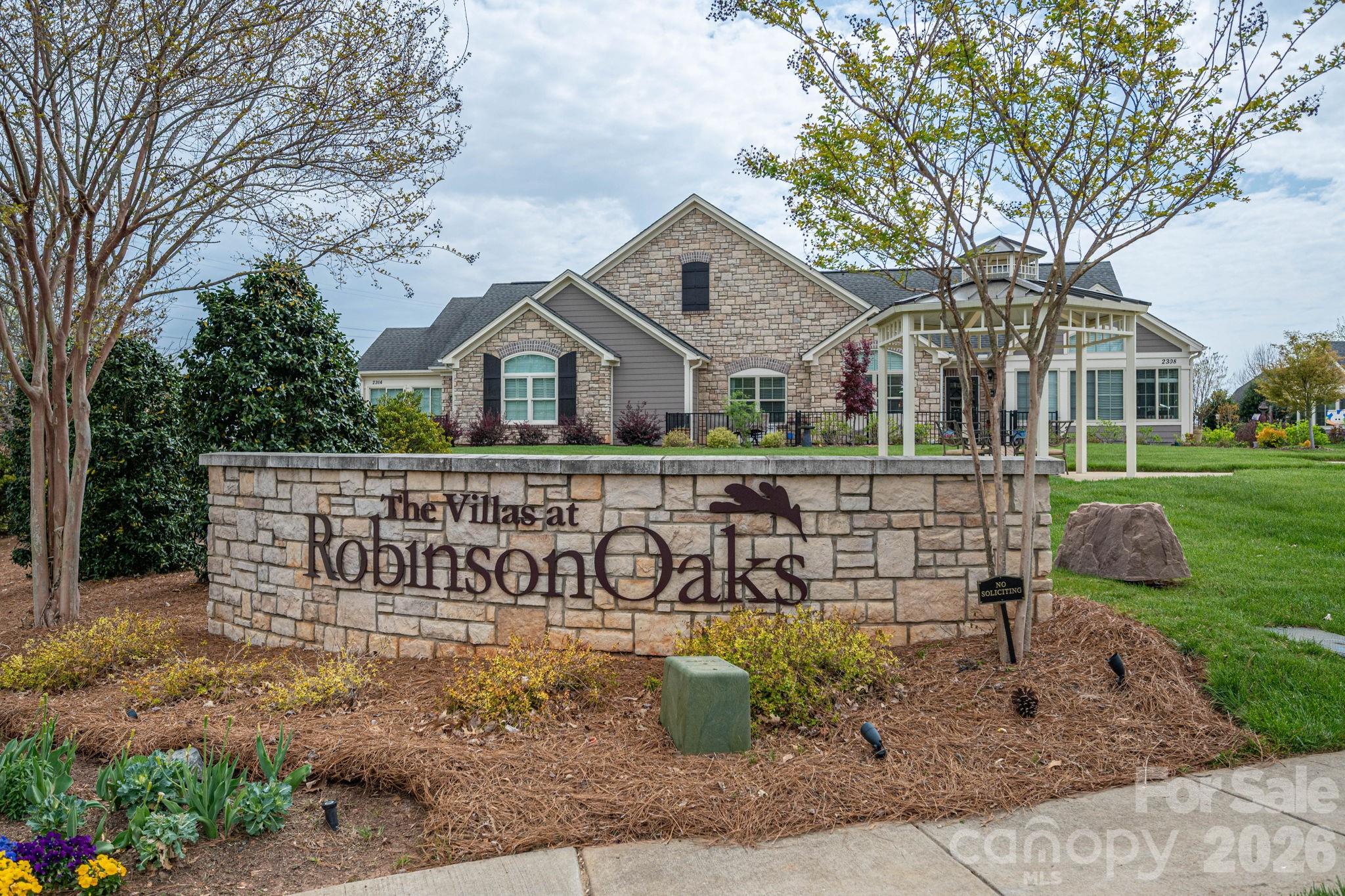 Villas at Robinson Oaks - Residential