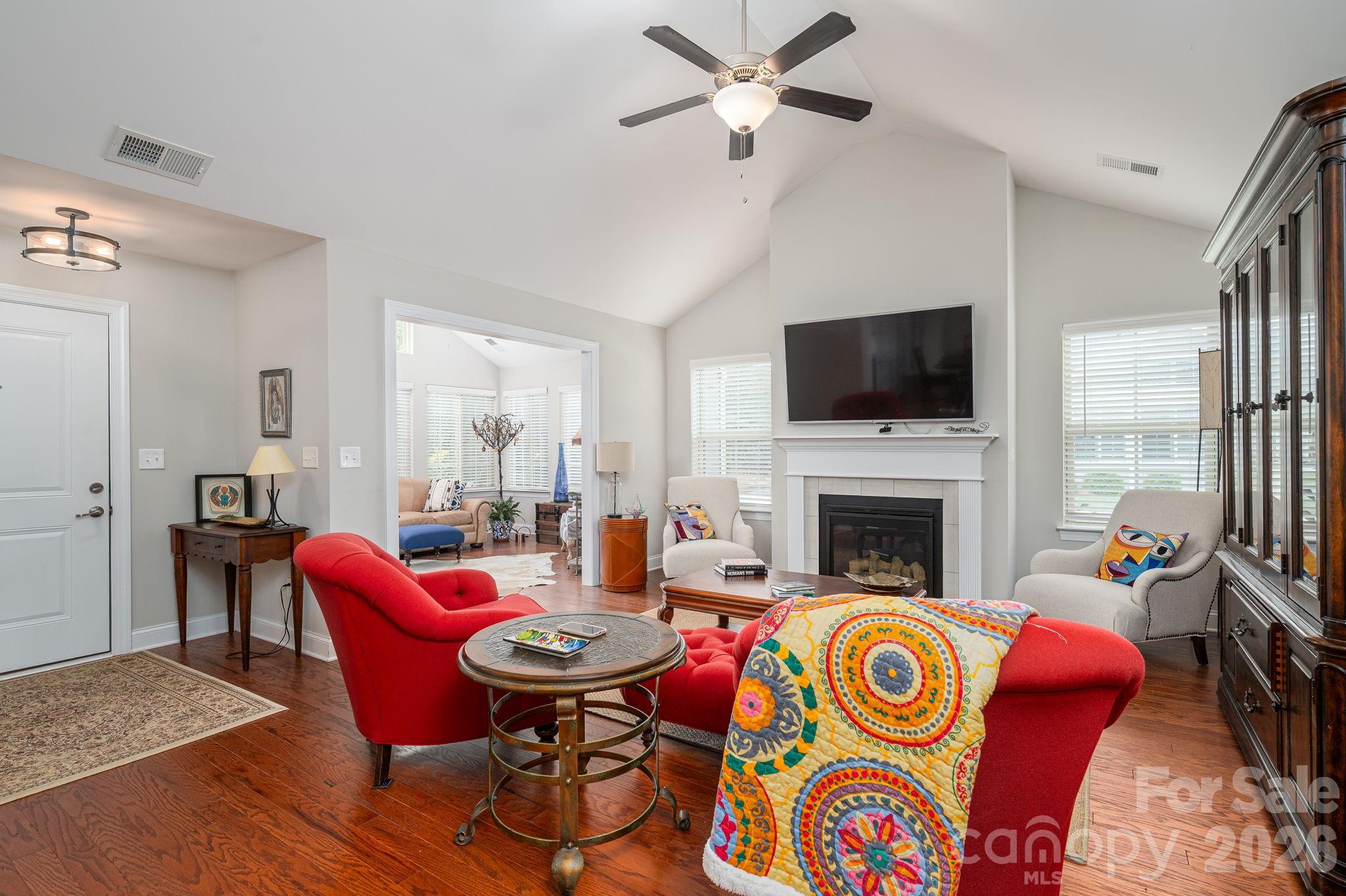 Villas at Robinson Oaks - Residential