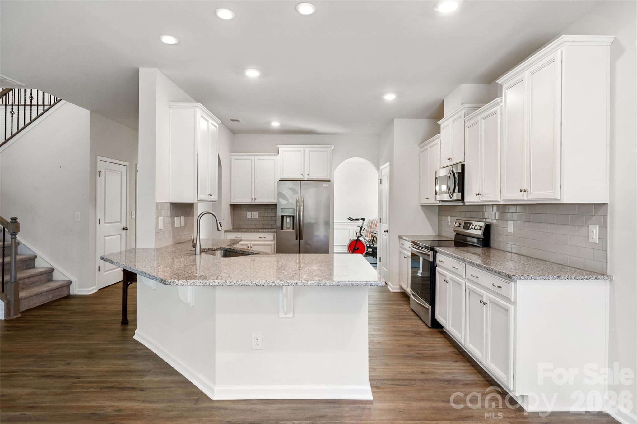 3307 Sand Post Oak Court