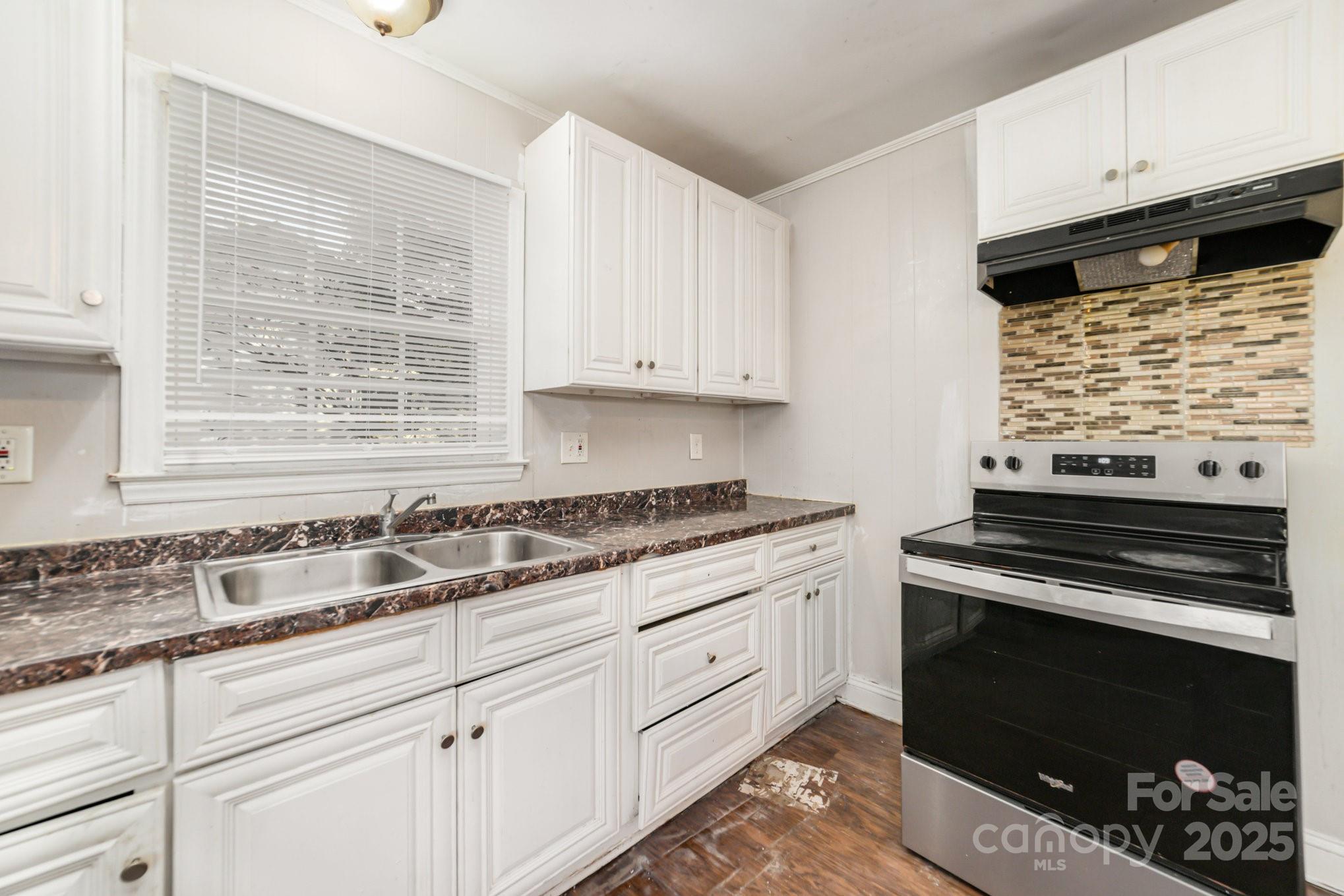 9926 Rockmeadow Drive