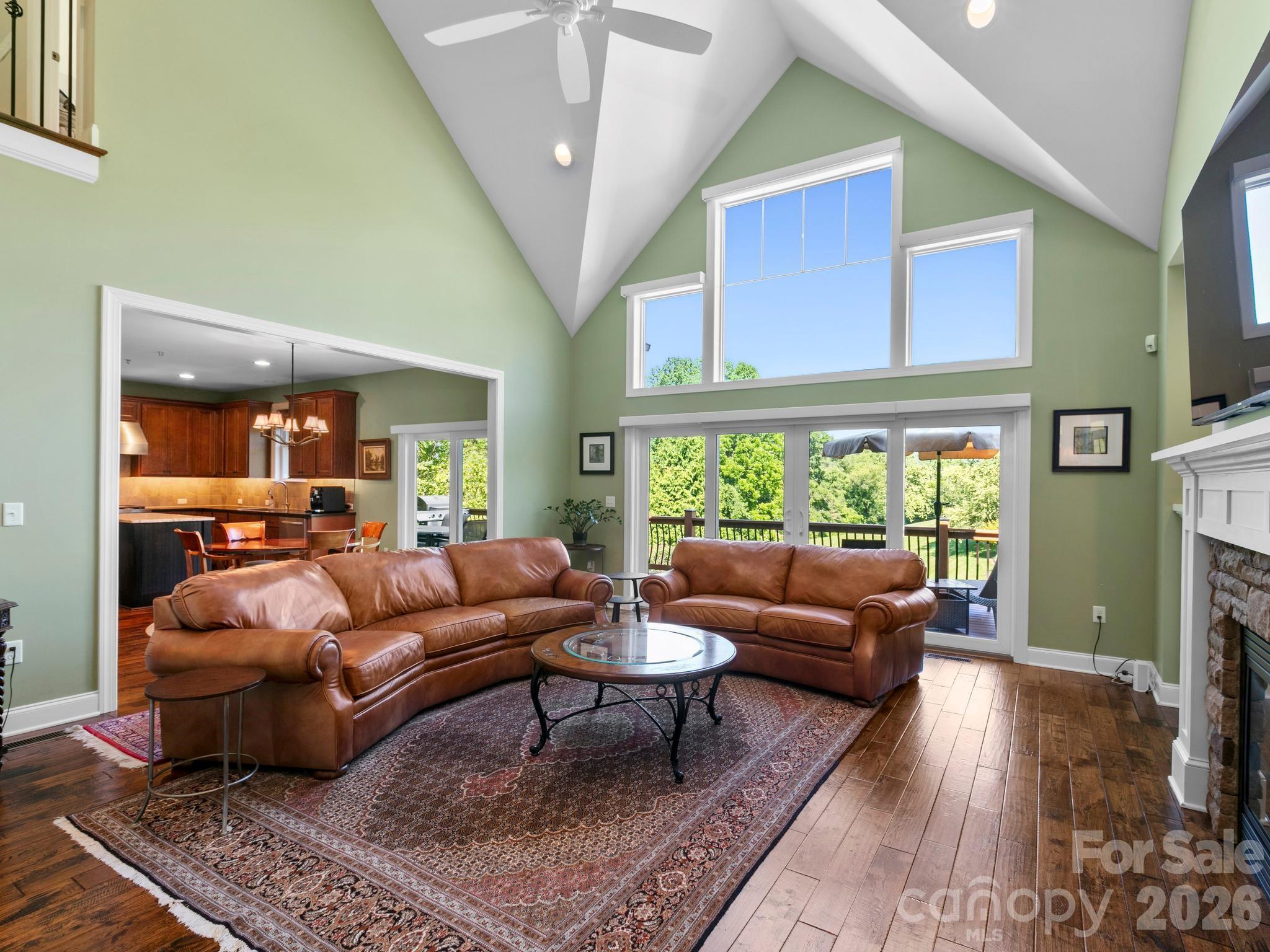 32 Lake Vista Drive