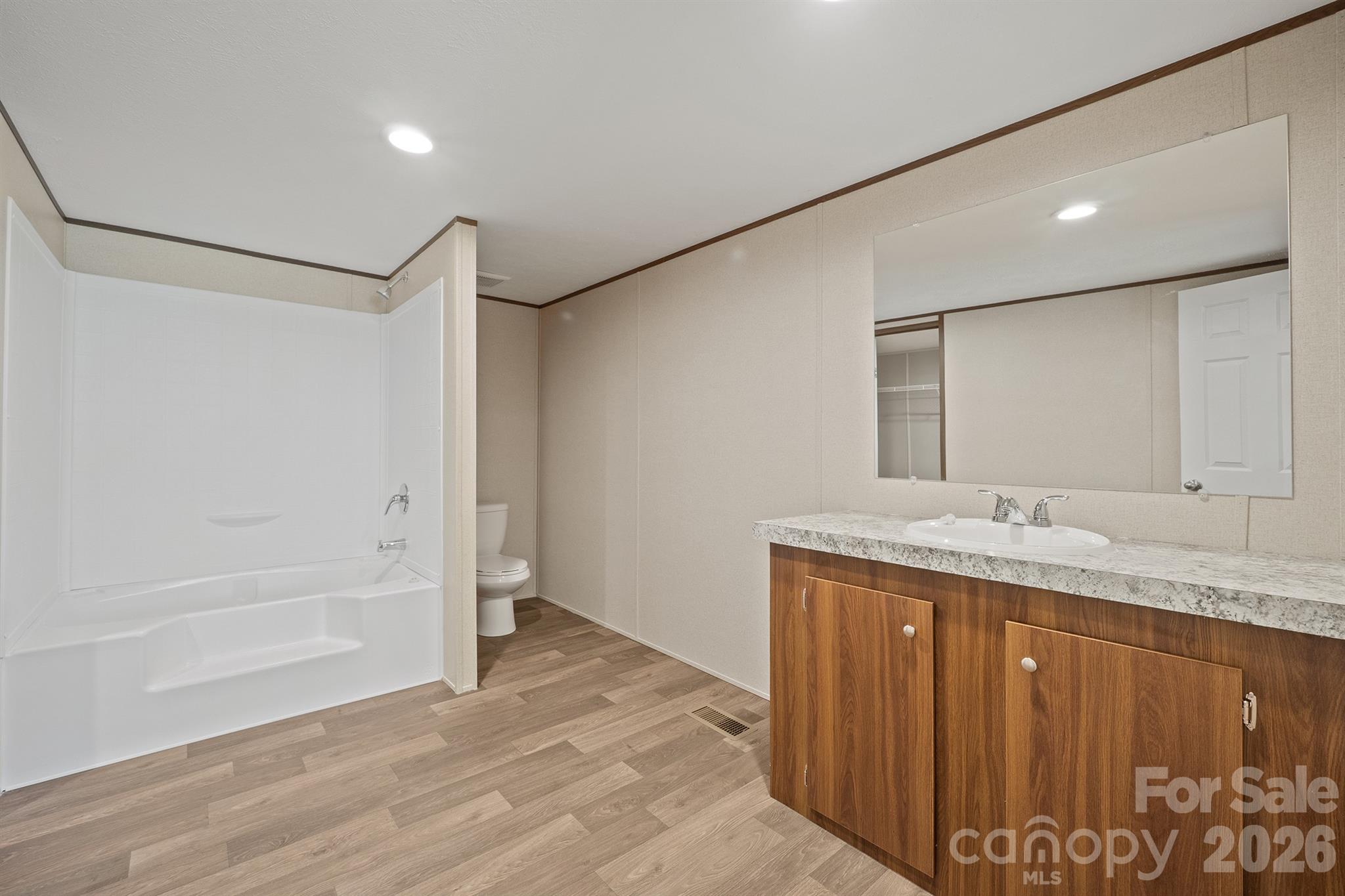 Peaceful Hill - Residential