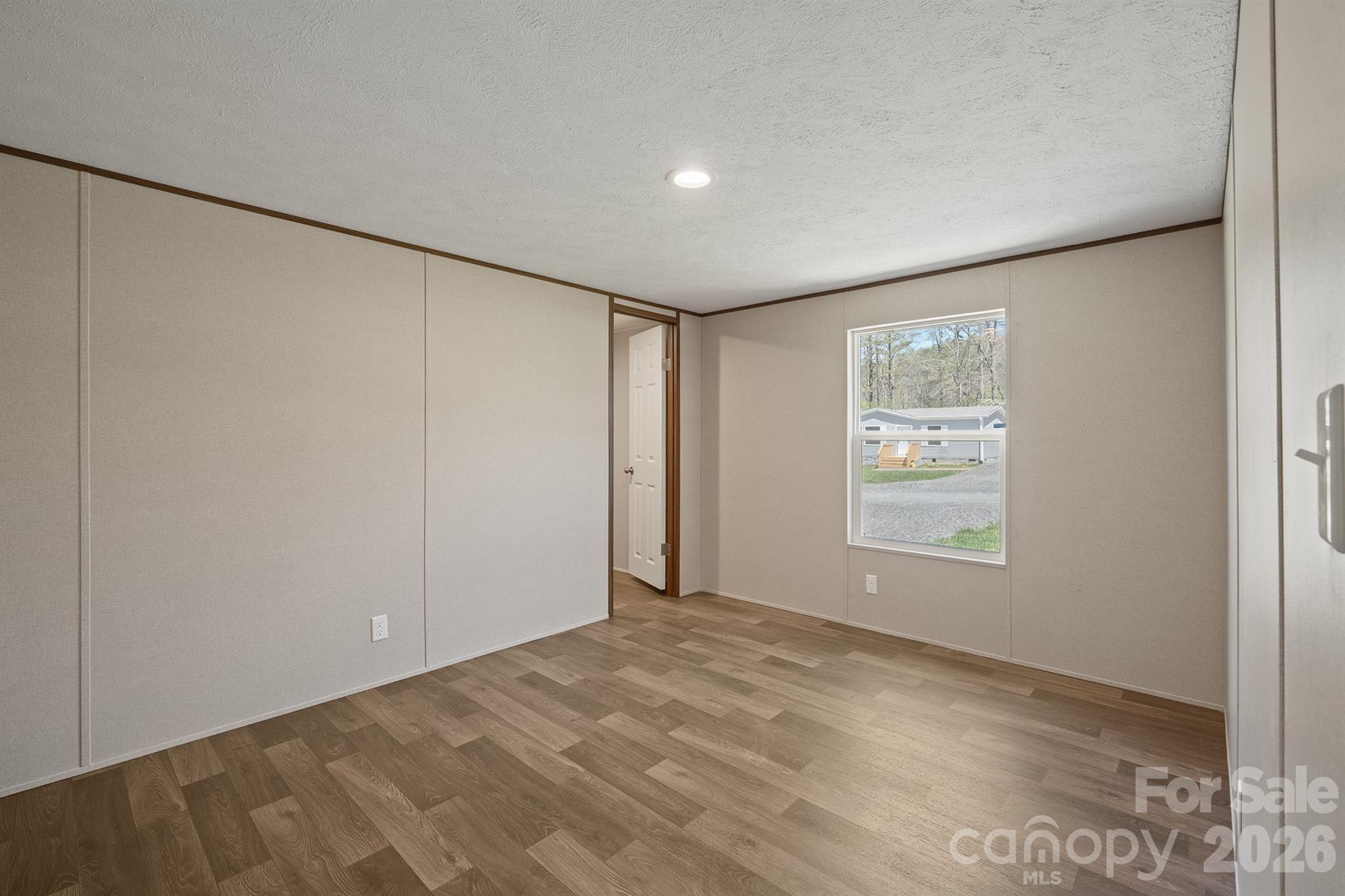 Peaceful Hill - Residential