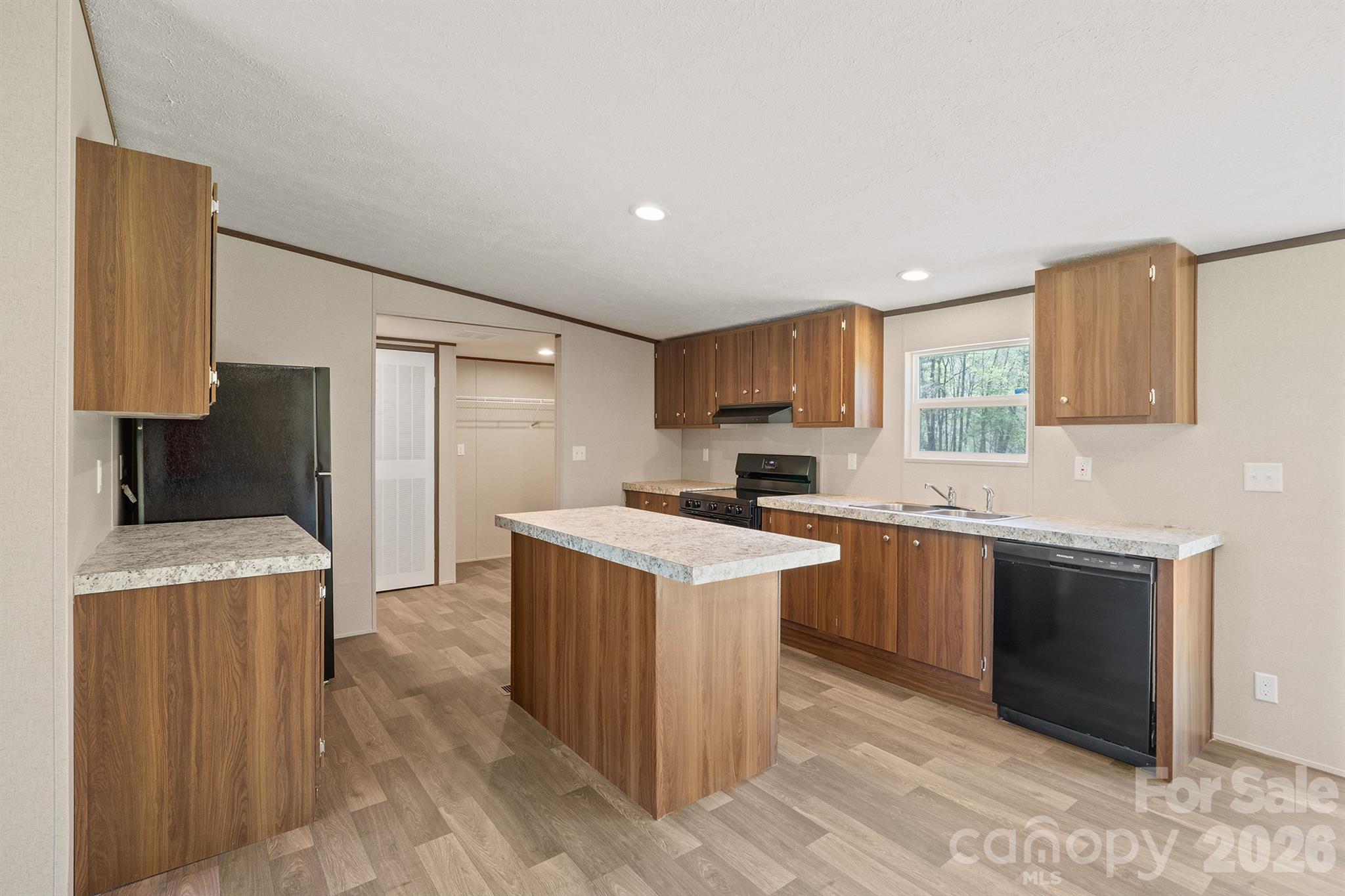 Peaceful Hill - Residential