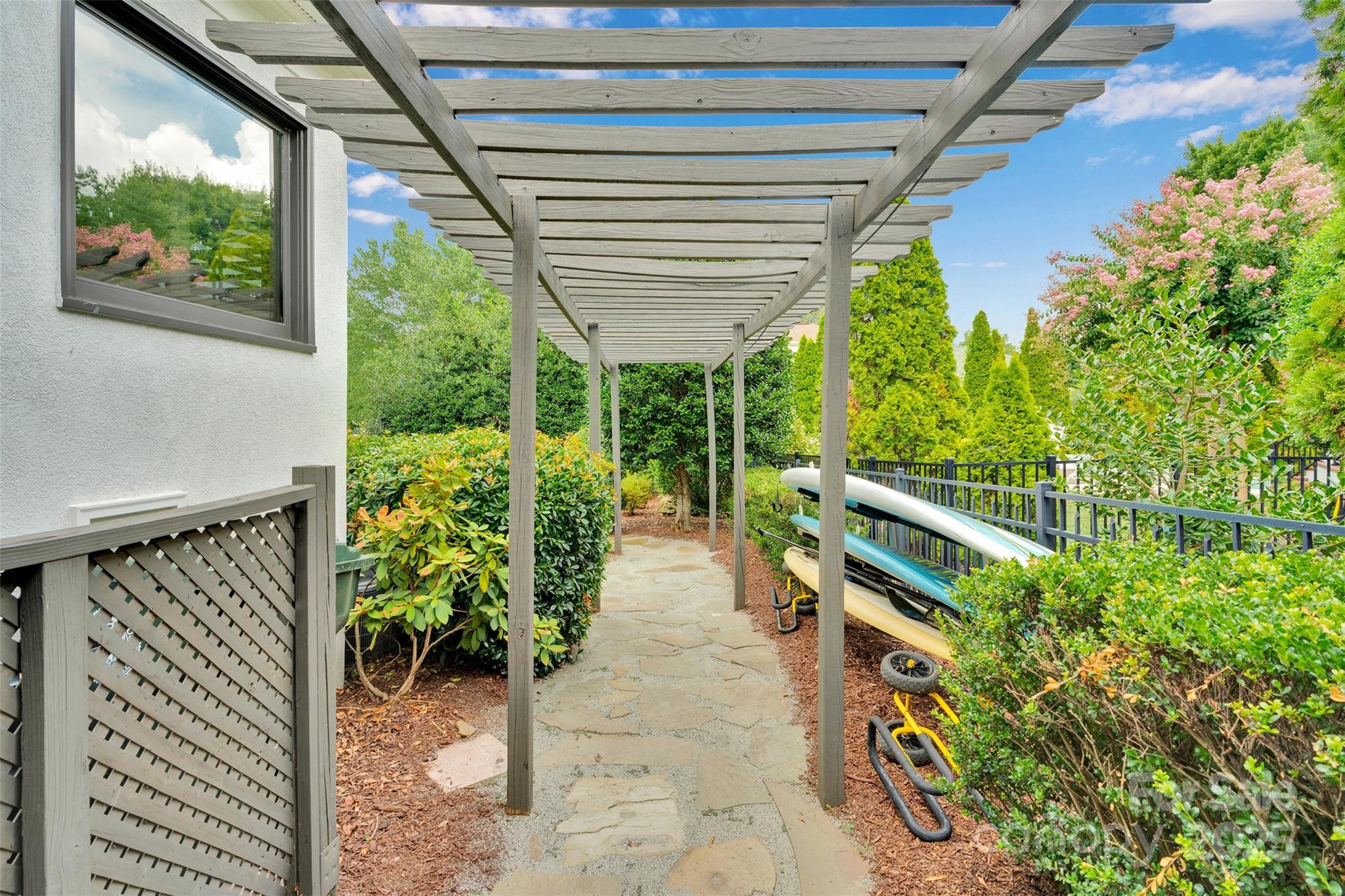 Sterling Pointe - Residential