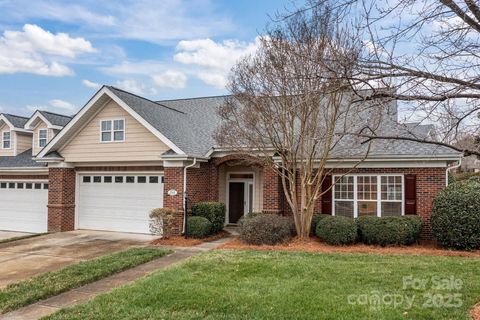 2915 Autumn Harvest Lane Charlotte NC 28269