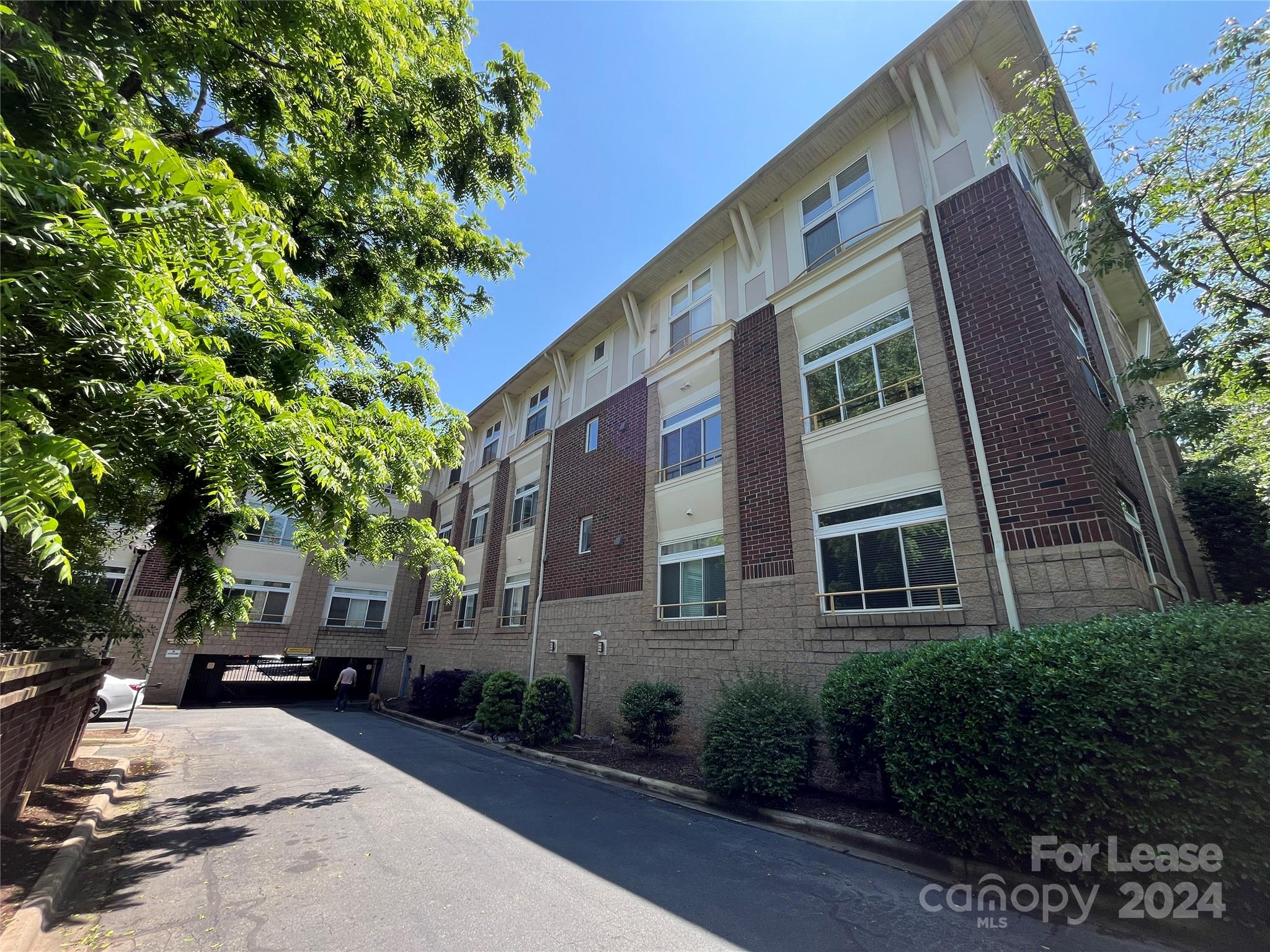 Elizabeth Lofts - Residential Lease