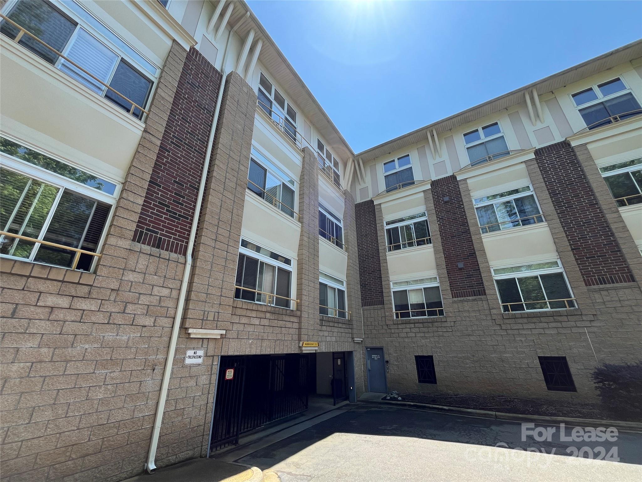 Elizabeth Lofts - Residential Lease