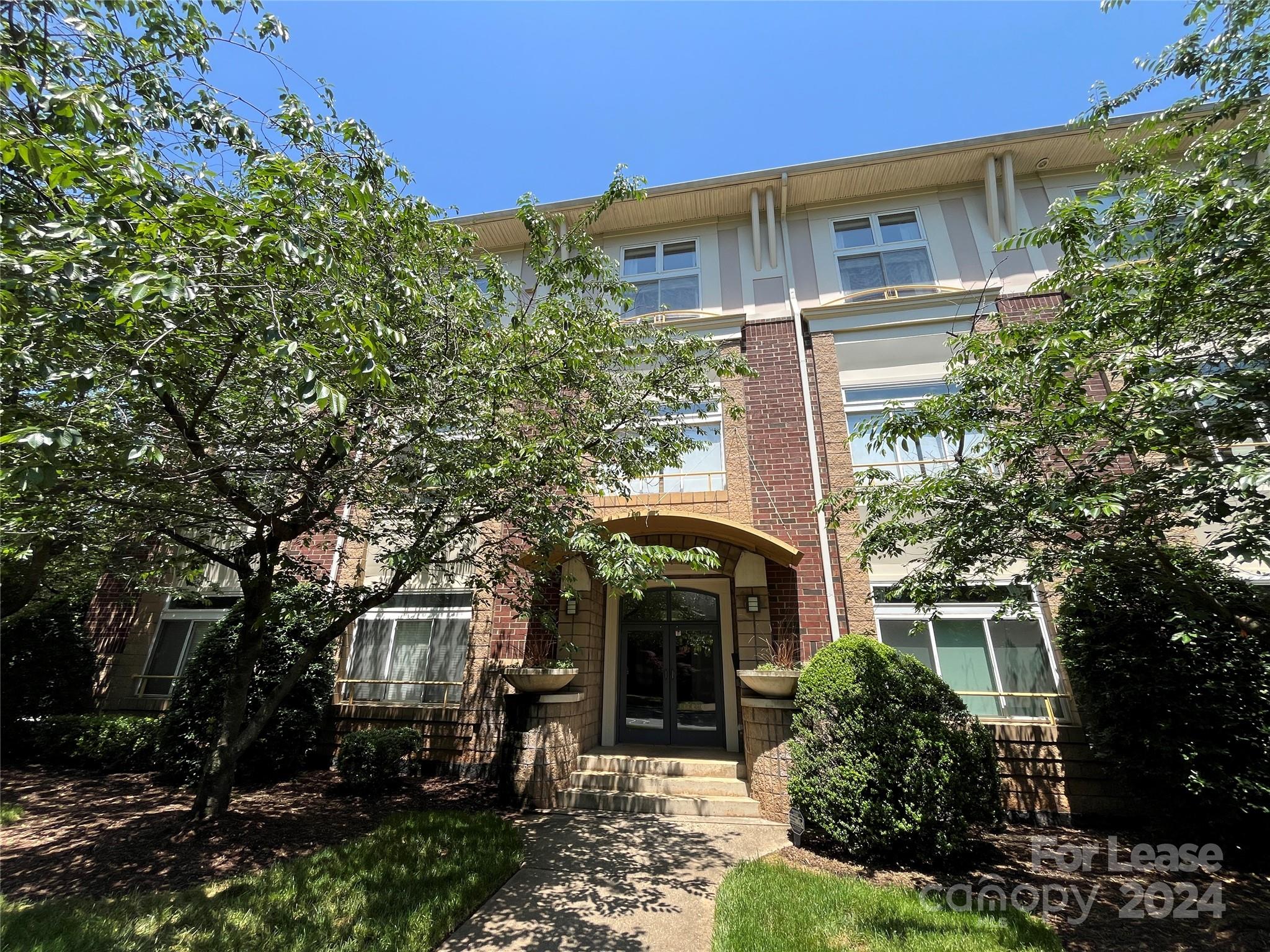 Elizabeth Lofts - Residential Lease