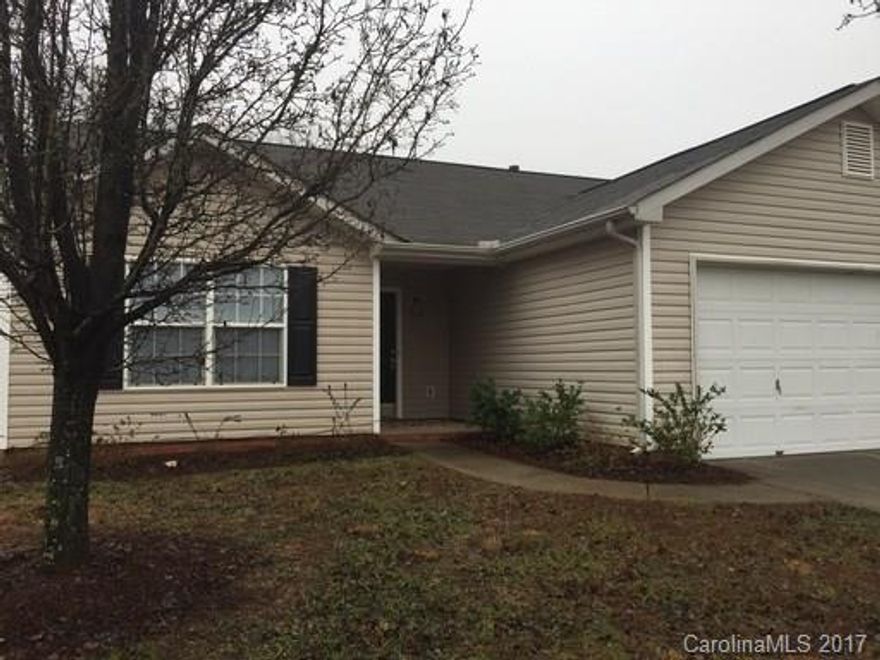 You do not want to miss this opportunity! Move in ready ranch with 2 car garage has new carpet, neutral paint throughout, and kitchen upgrades with abundant cabinets for storage! Open concept with large living area overlooking into eat in kitchen. Bedrooms are great sized with each having their own walk in closet. Huge backyard, perfect for entertaining.