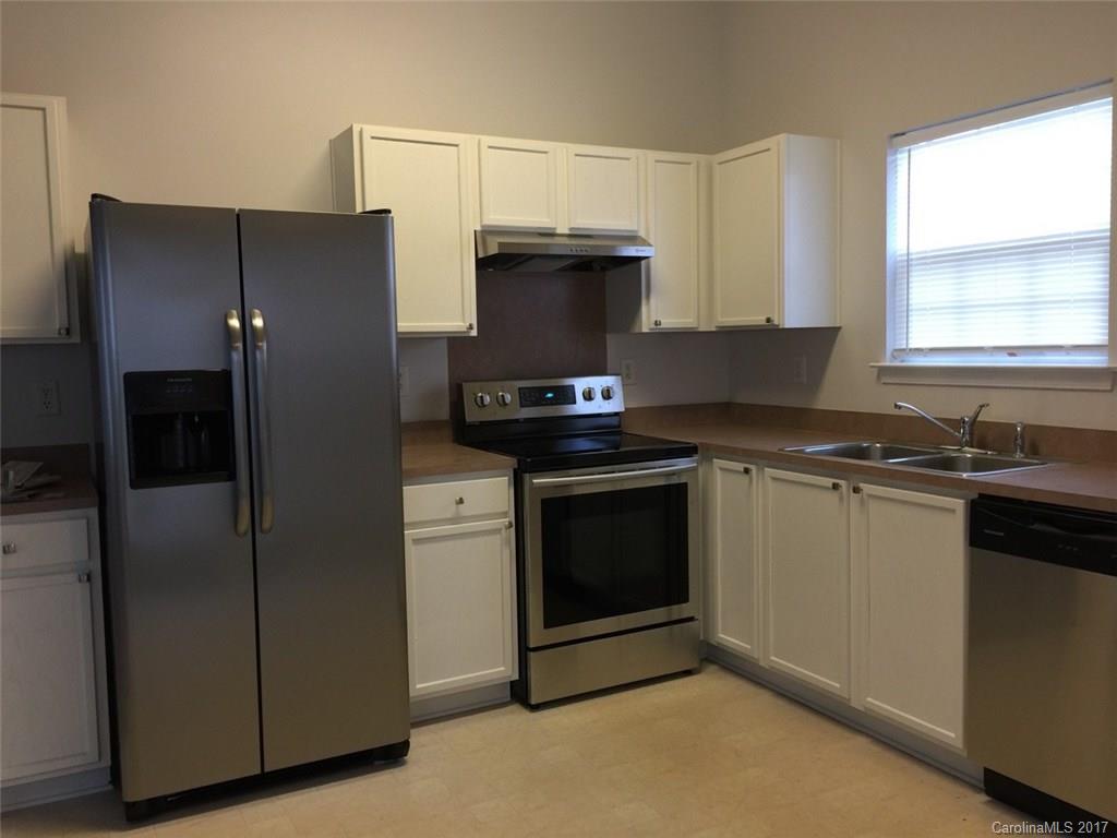 Generals Estates - Residential Lease