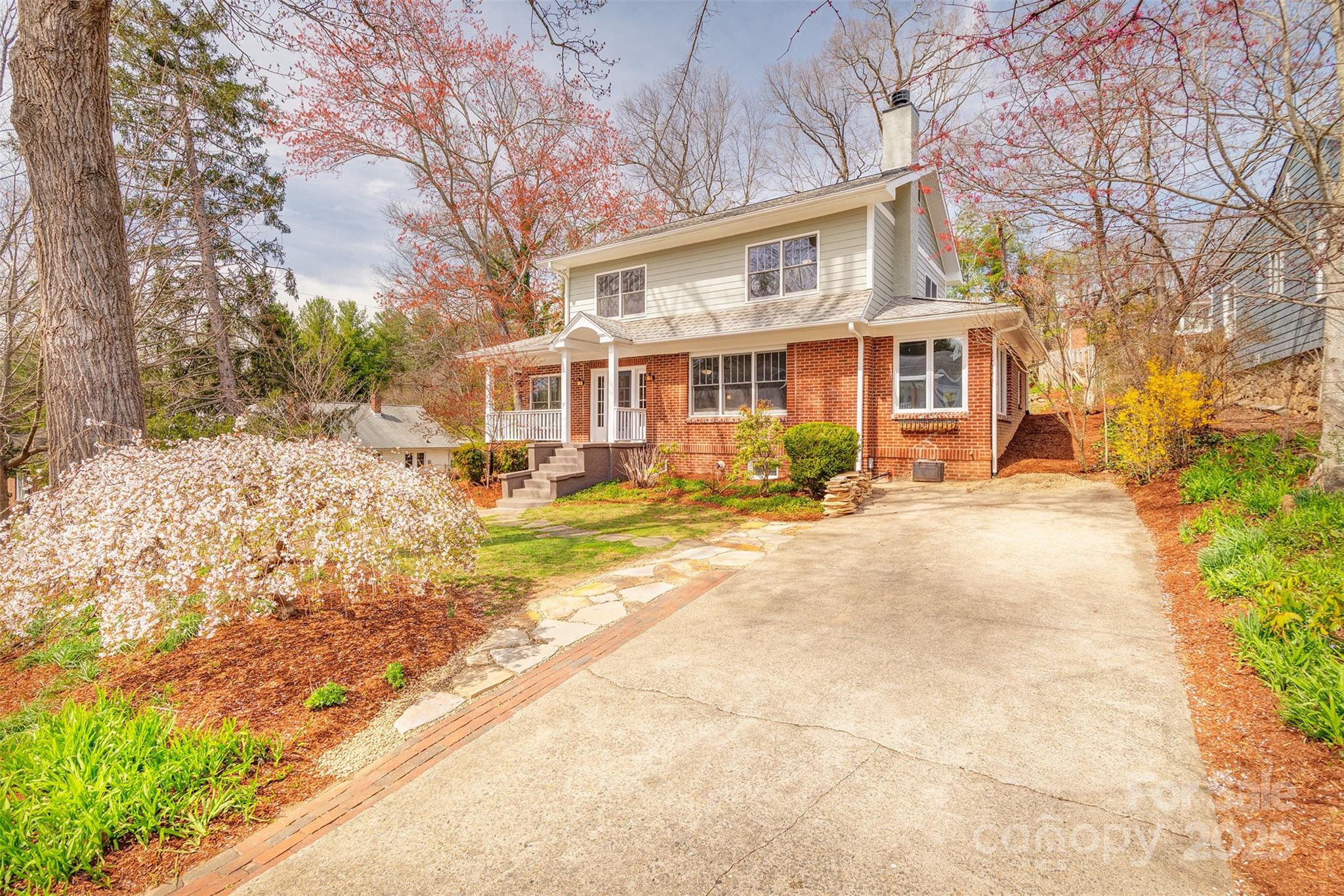 24 Warwick Road
