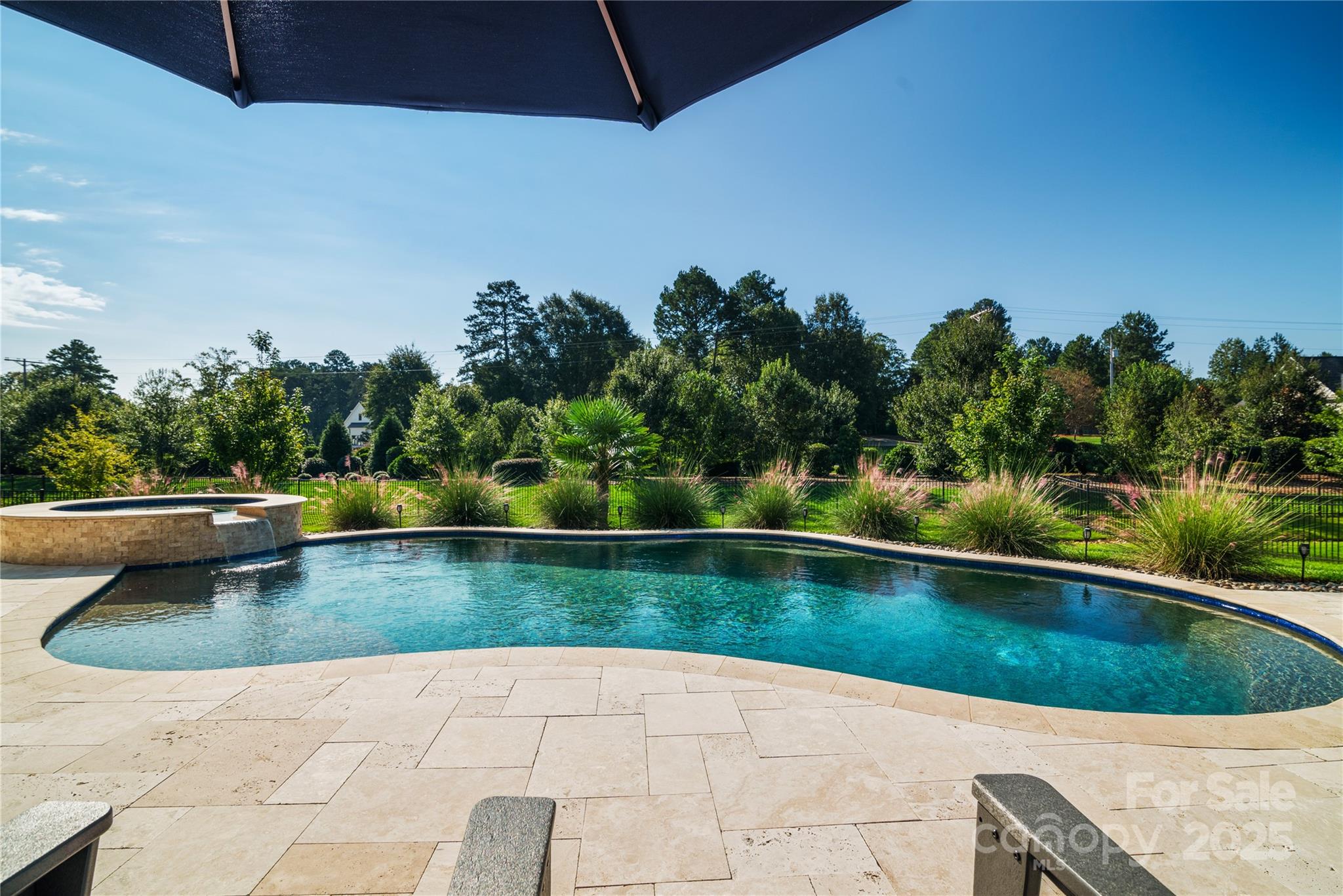 Hollins Grove - Residential