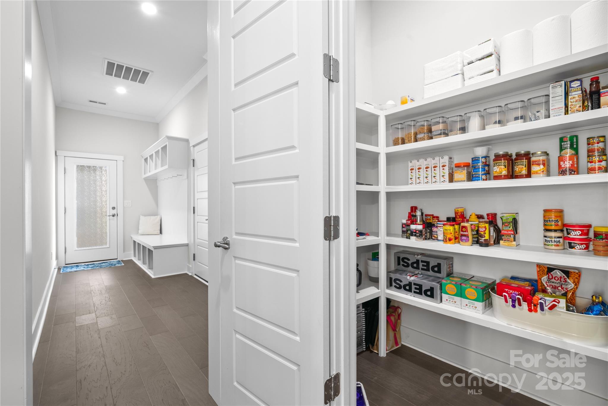 Hollins Grove - Residential