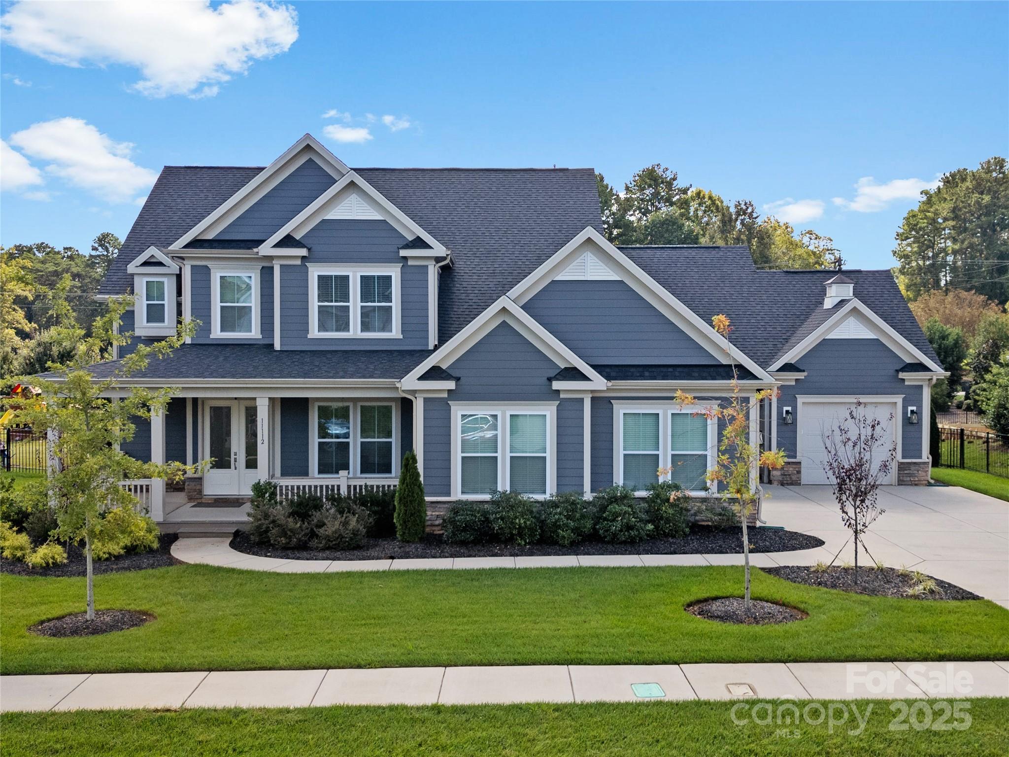 Hollins Grove - Residential