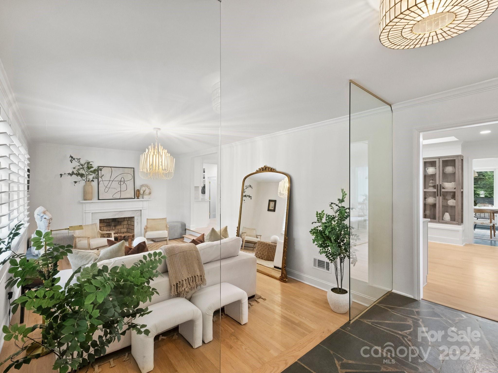 Lansdowne - Residential