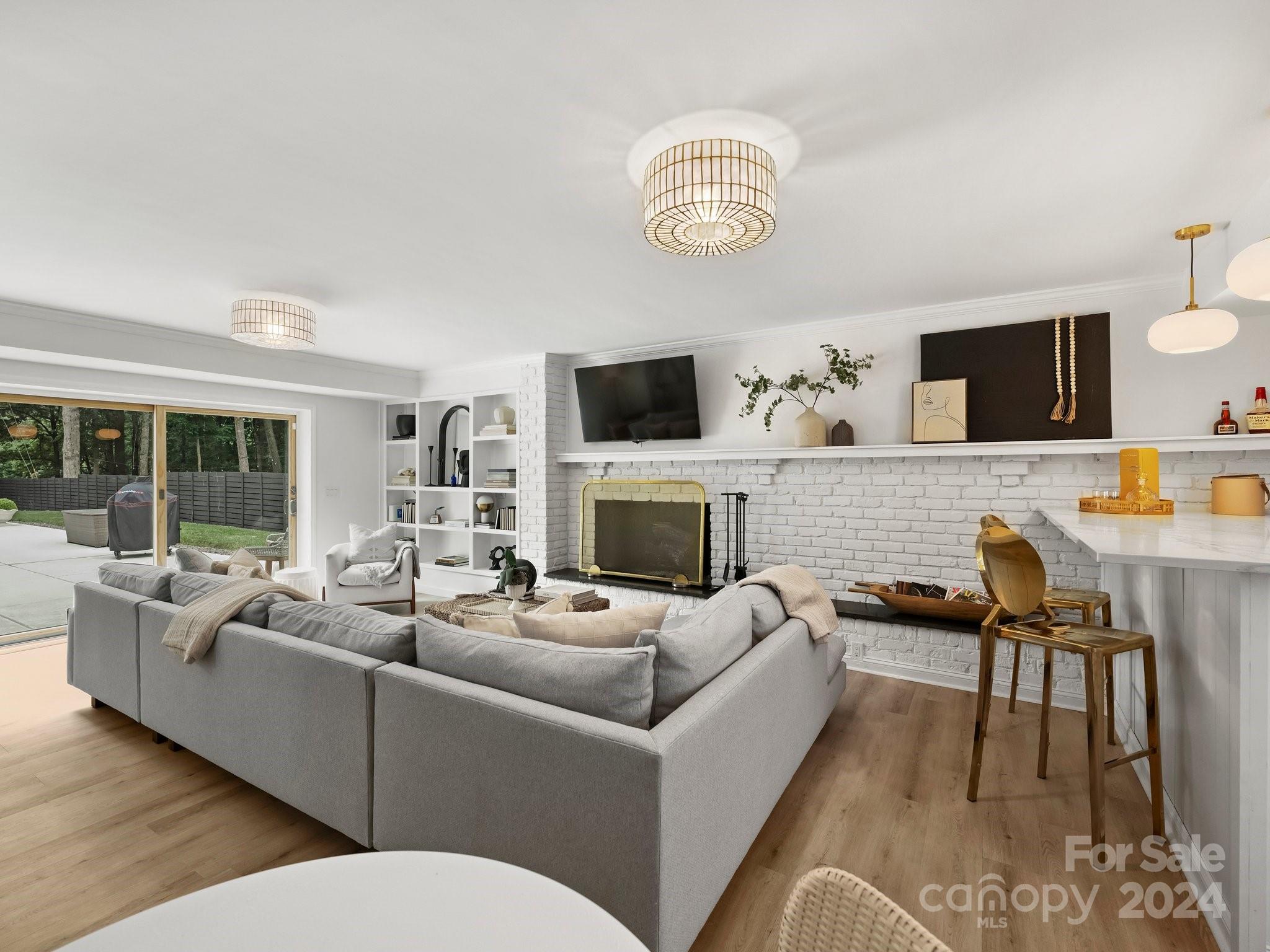 Lansdowne - Residential