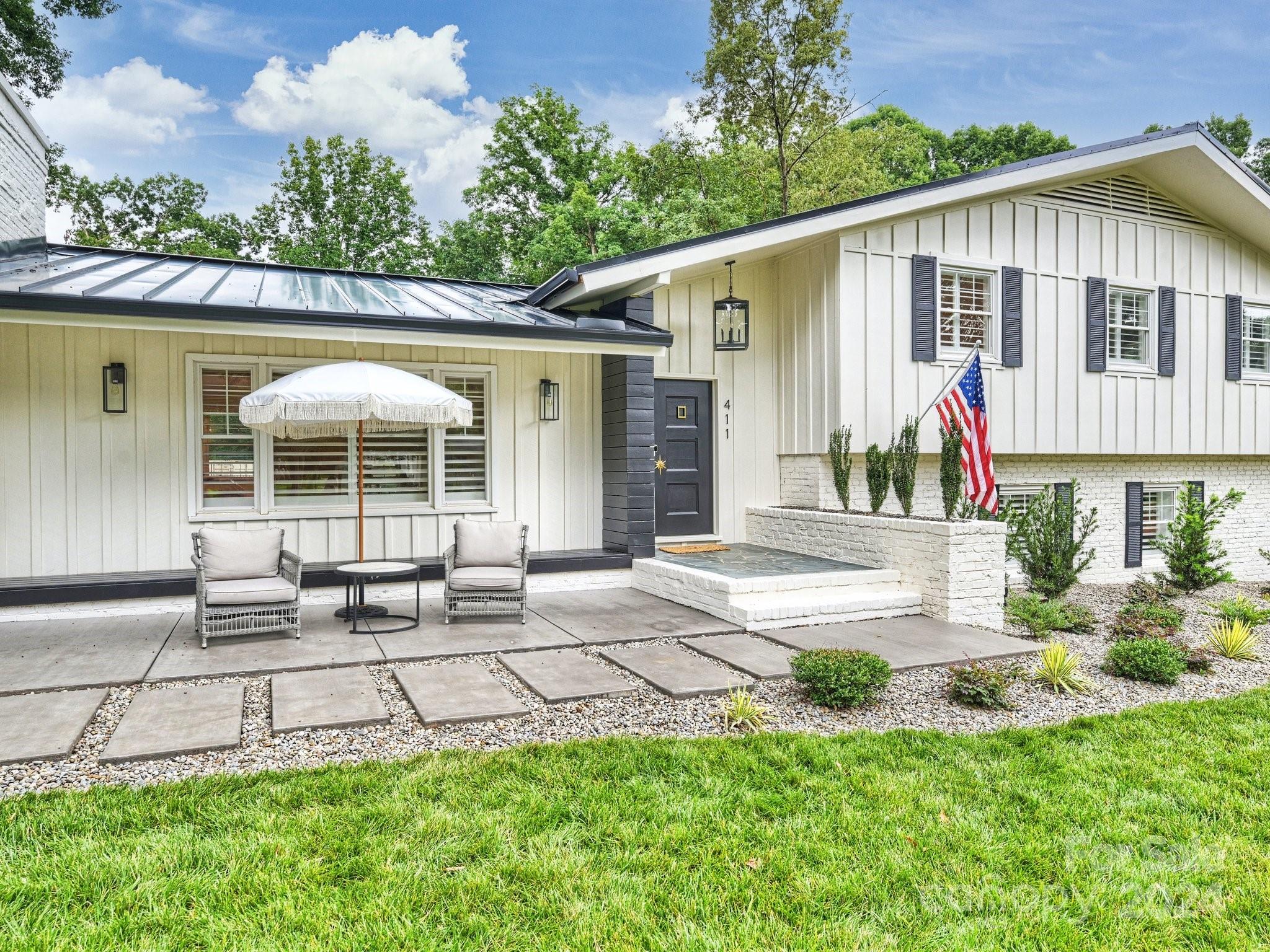 Lansdowne - Residential