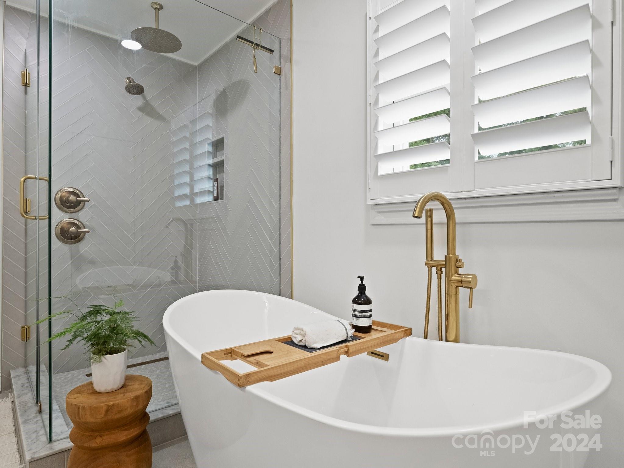 Lansdowne - Residential