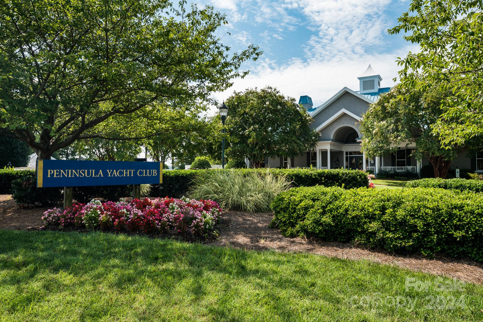 The Peninsula - Residential