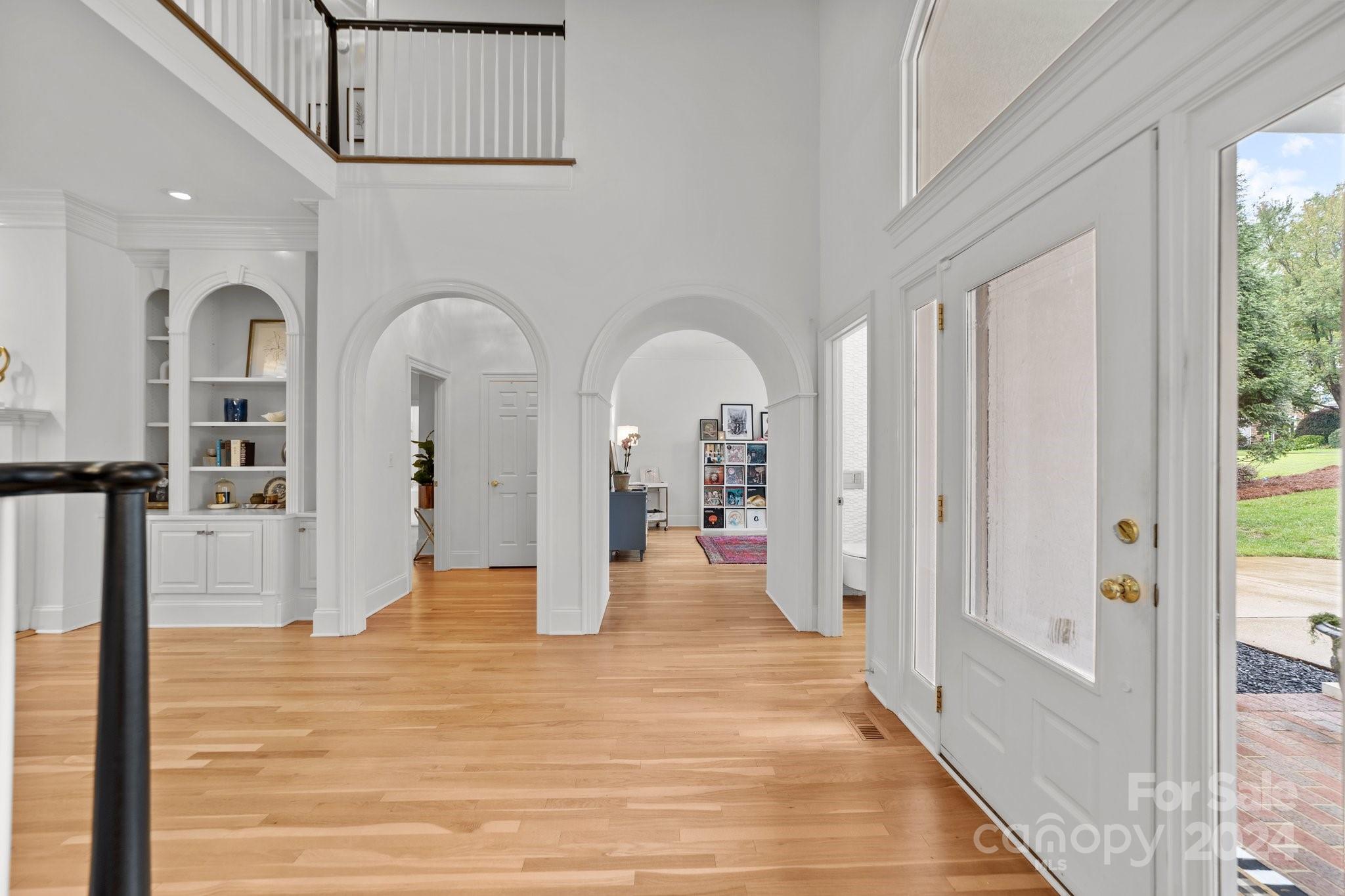 The Peninsula - Residential