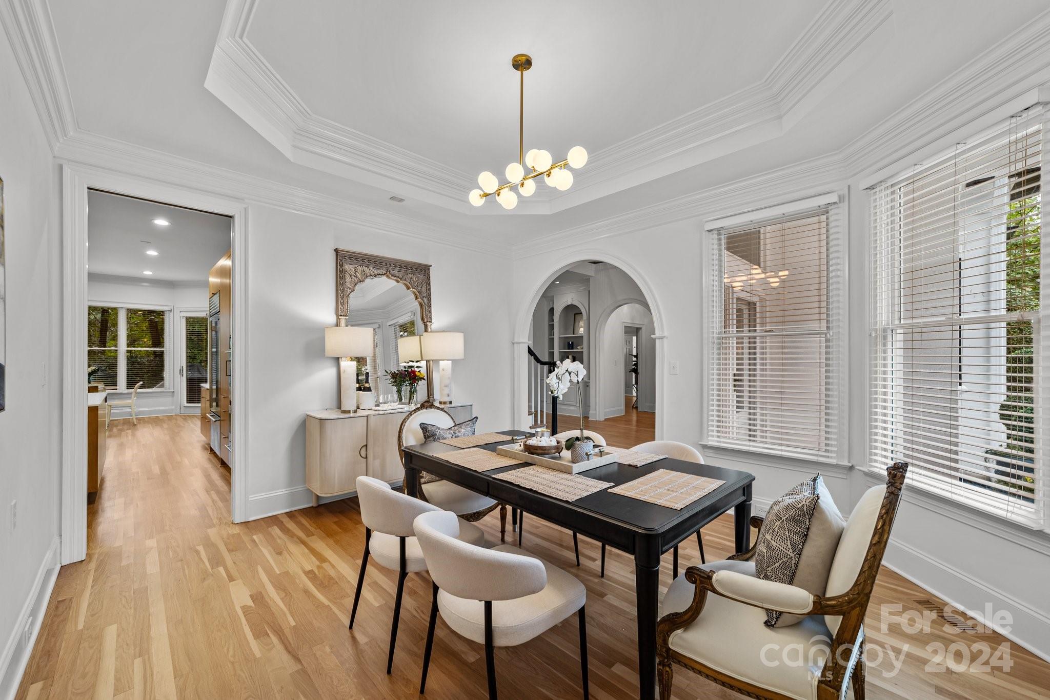 The Peninsula - Residential