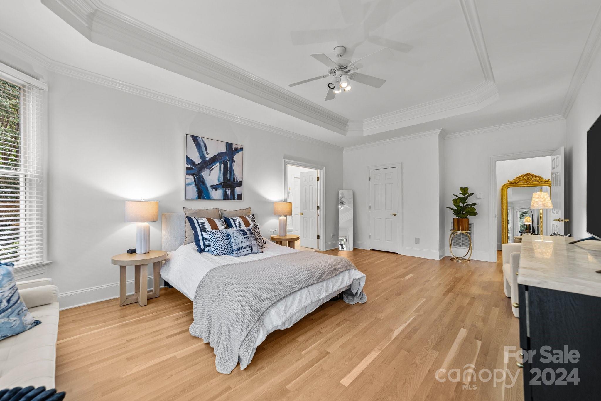 The Peninsula - Residential