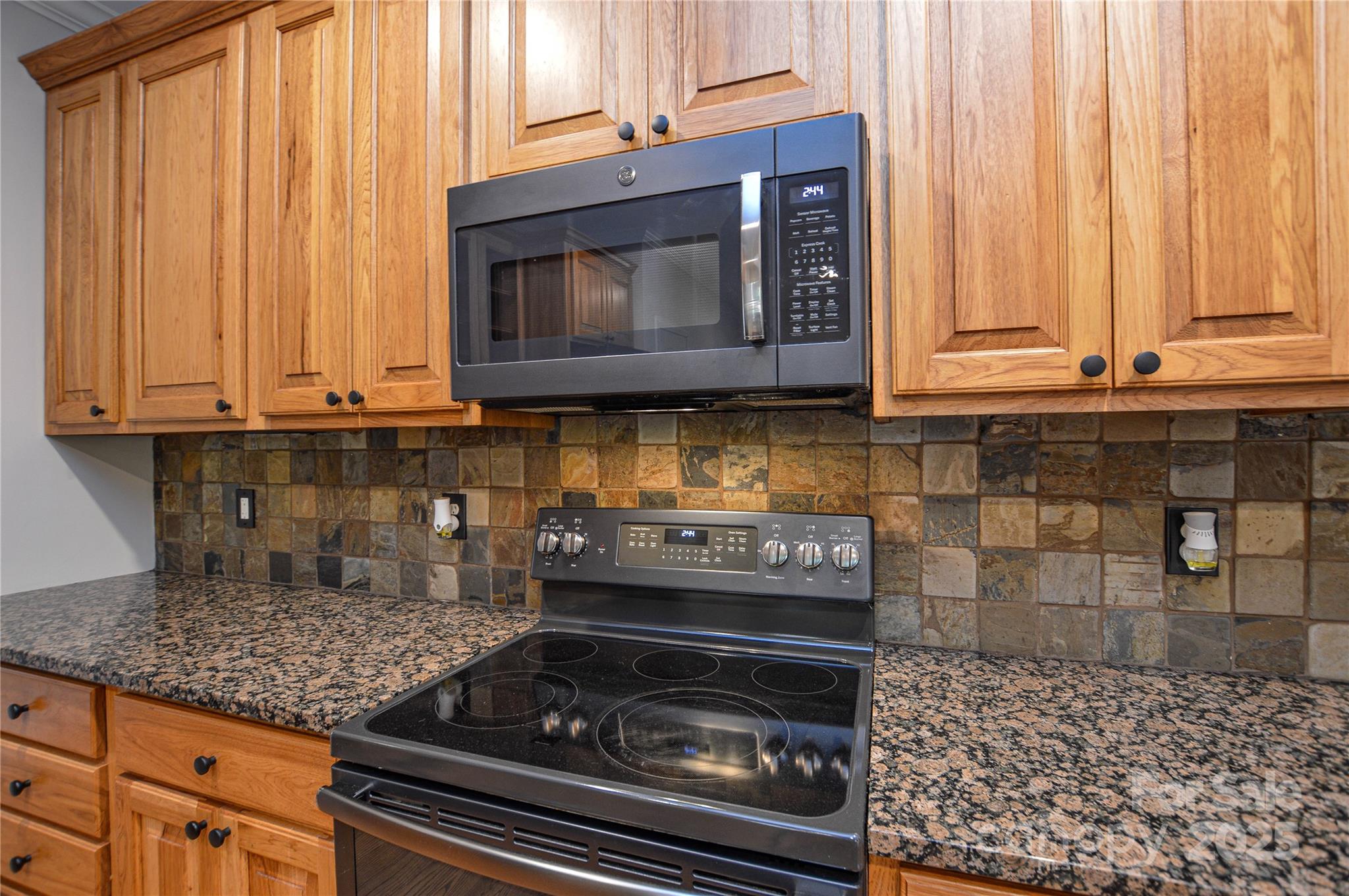 Maple Leaf - Residential