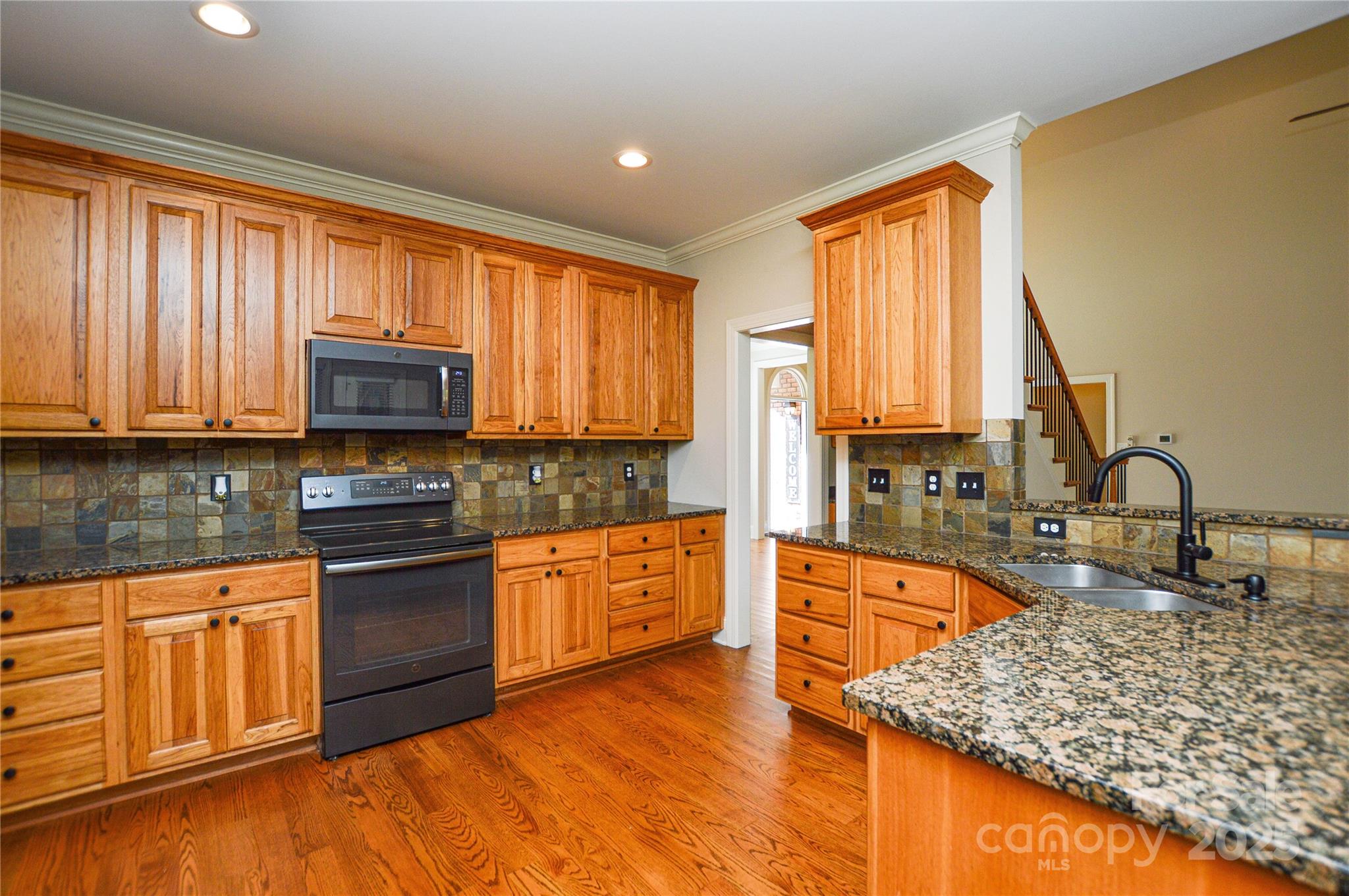 Maple Leaf - Residential