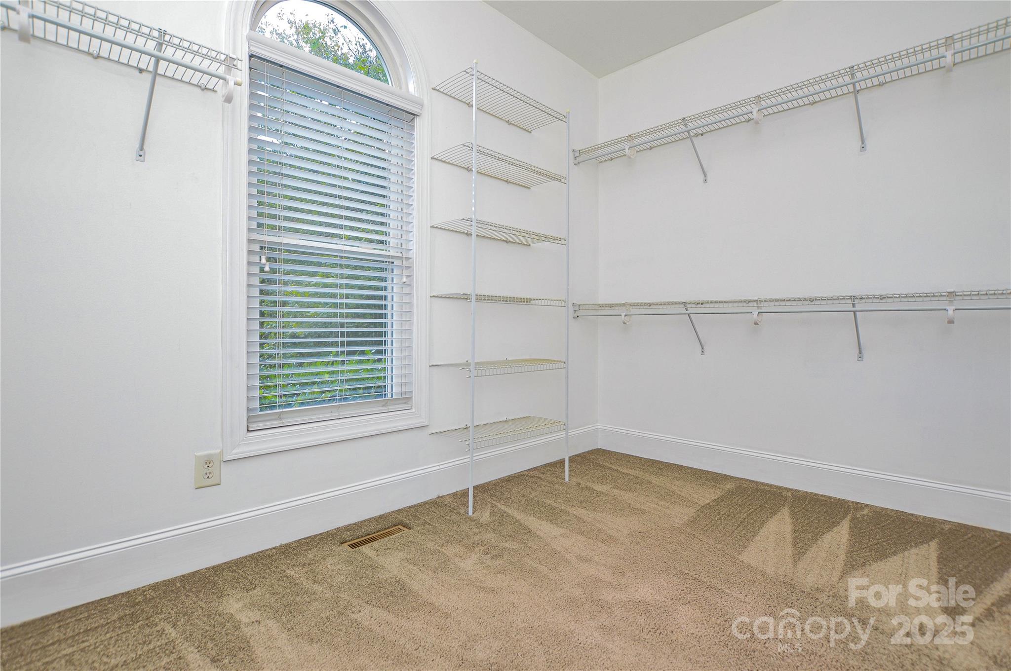 Maple Leaf - Residential