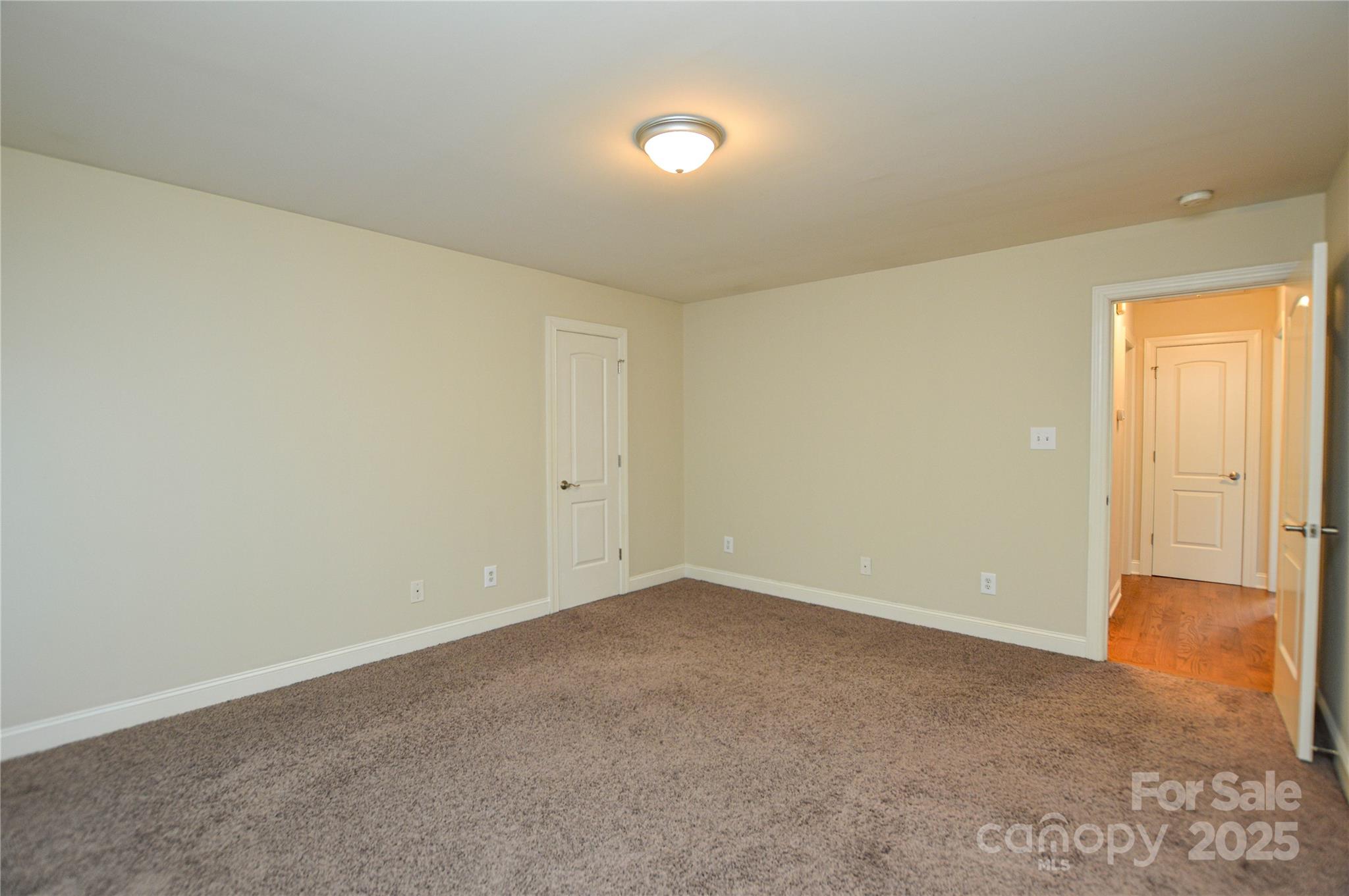 Maple Leaf - Residential