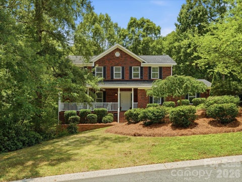 Photo of 419 Whitefriars Lane, Matthews, NC 28105 (MLS # 4401669)